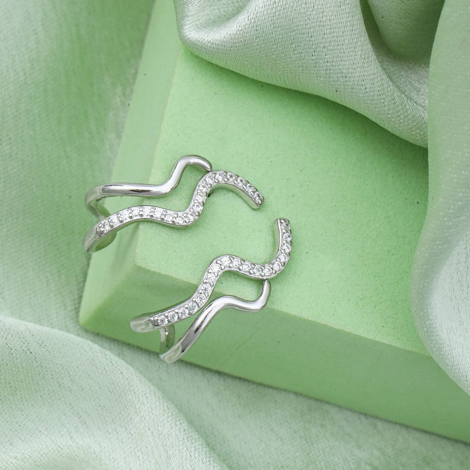    			Maira 925 Sterling Silver Silver Earring