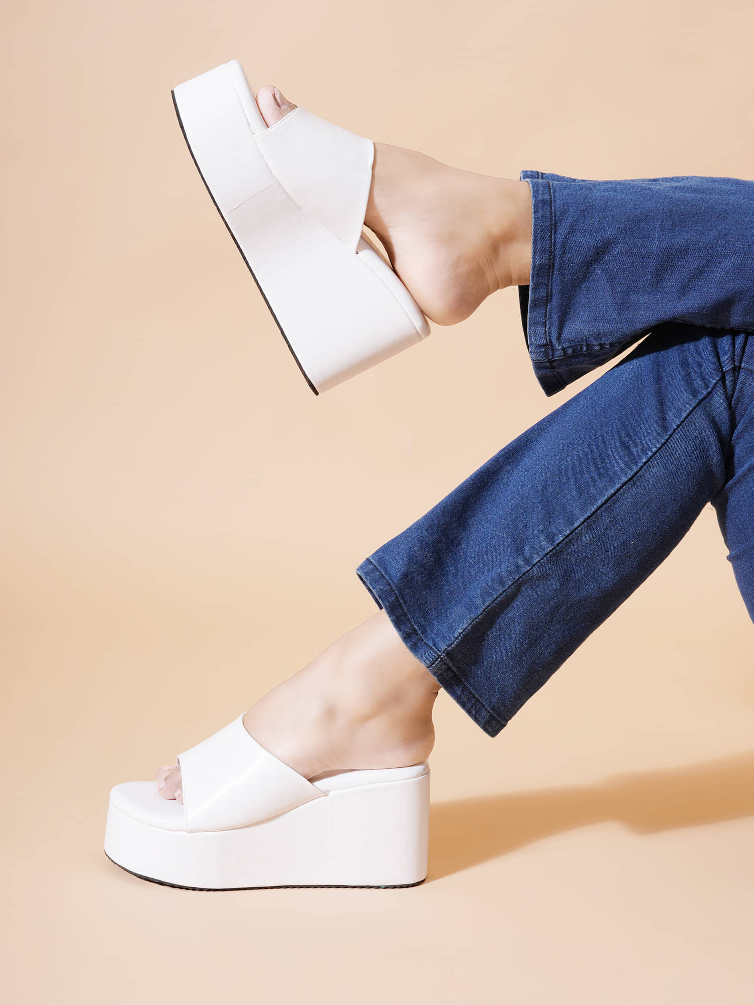 PLANET WALK White Women's Slip On Heels     			PLANET WALK White Women's Slip On Heels