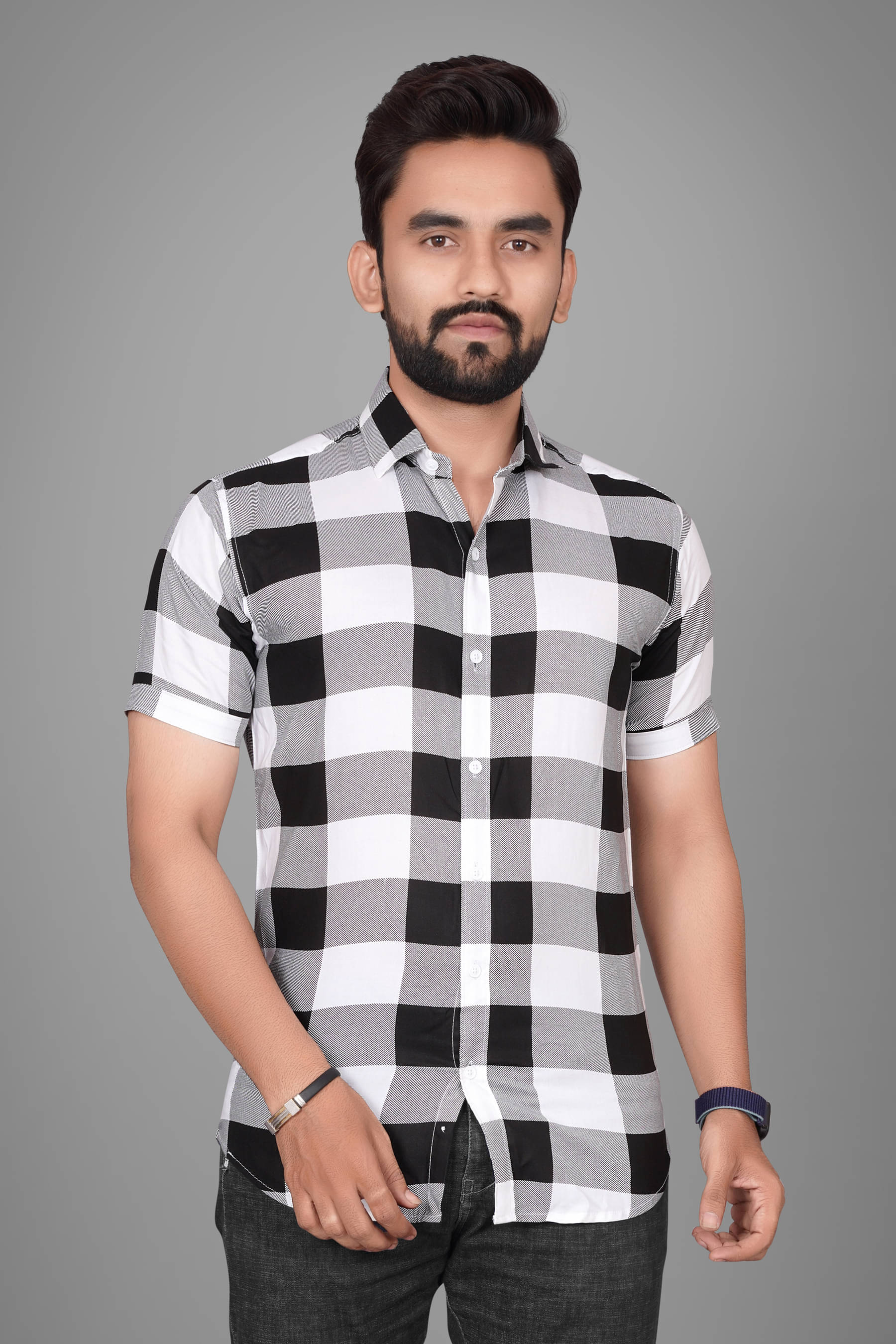     			SUR-T Viscose Regular Fit Checks Half Sleeves Men's Casual Shirt - Black ( Pack of 1 )