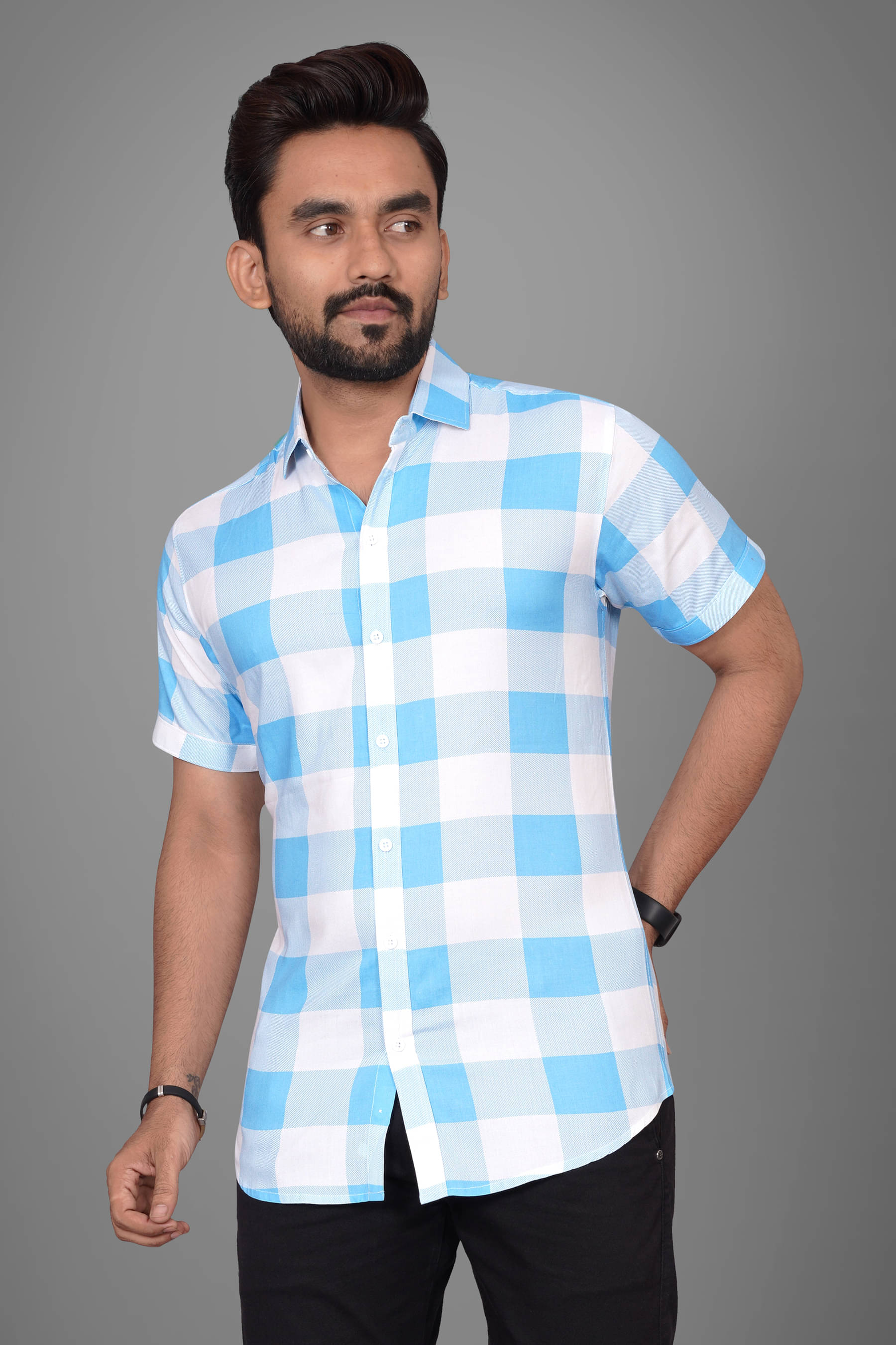 SUR-T Viscose Regular Fit Checks Half Sleeves Men's Casual Shirt - Turquoise ( Pack of 1 ) SUR-T Viscose Regular Fit Checks Half Sleeves Men's Casual Shirt - Turquoise ( Pack of 1 )