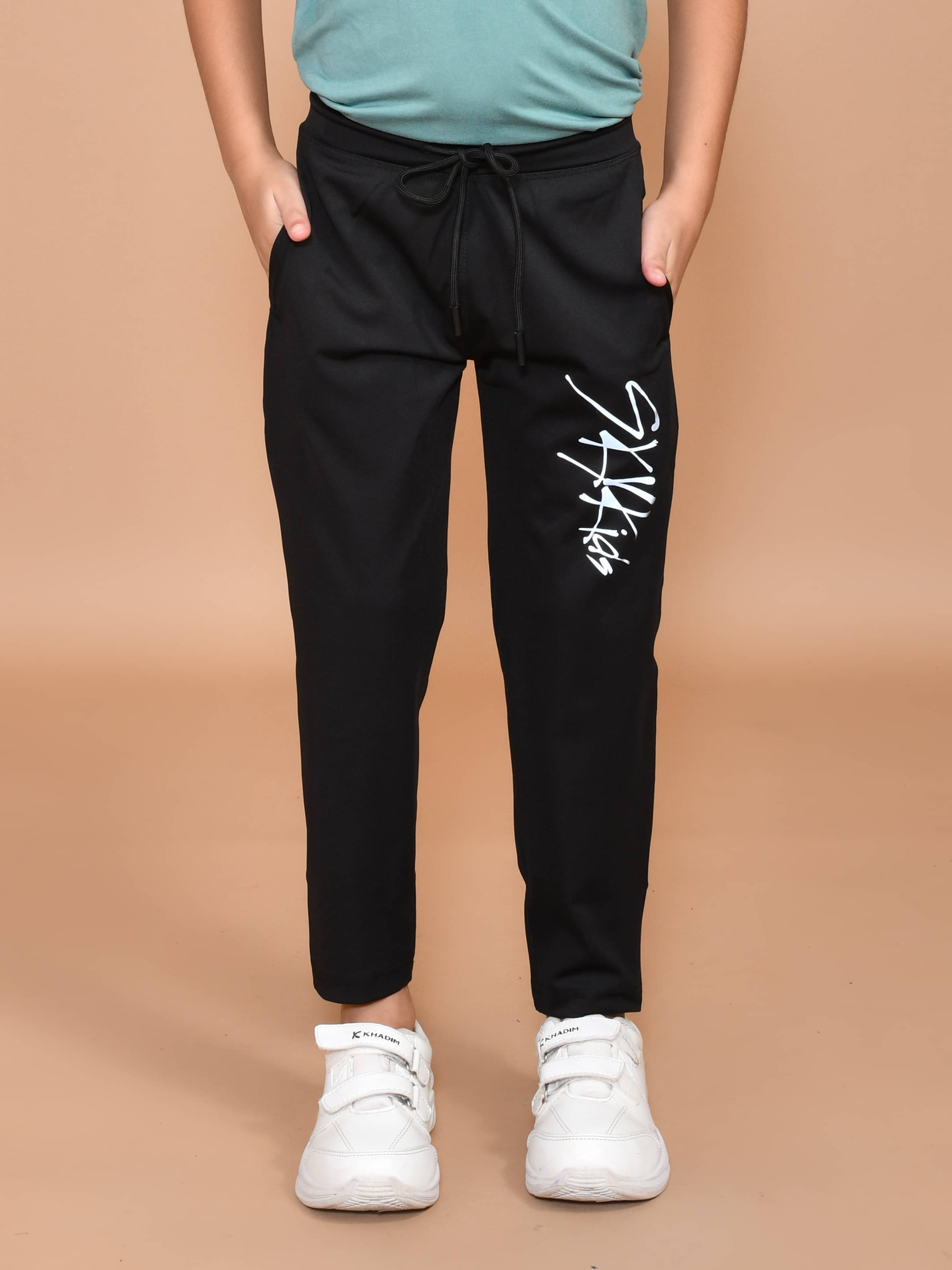     			SKYKNIT Pack of 1 Boys Polyester Trackpant ( Black )
