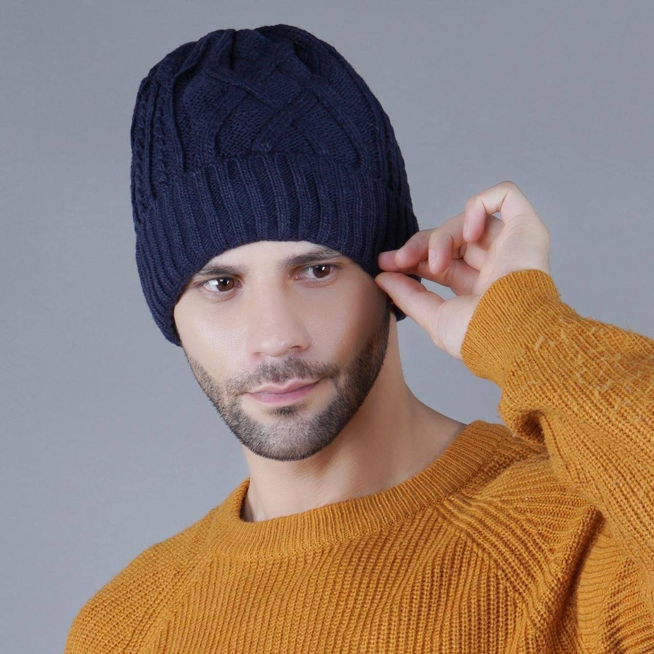     			valdez Blue Woollen Men's Cap ( Pack of 1 )