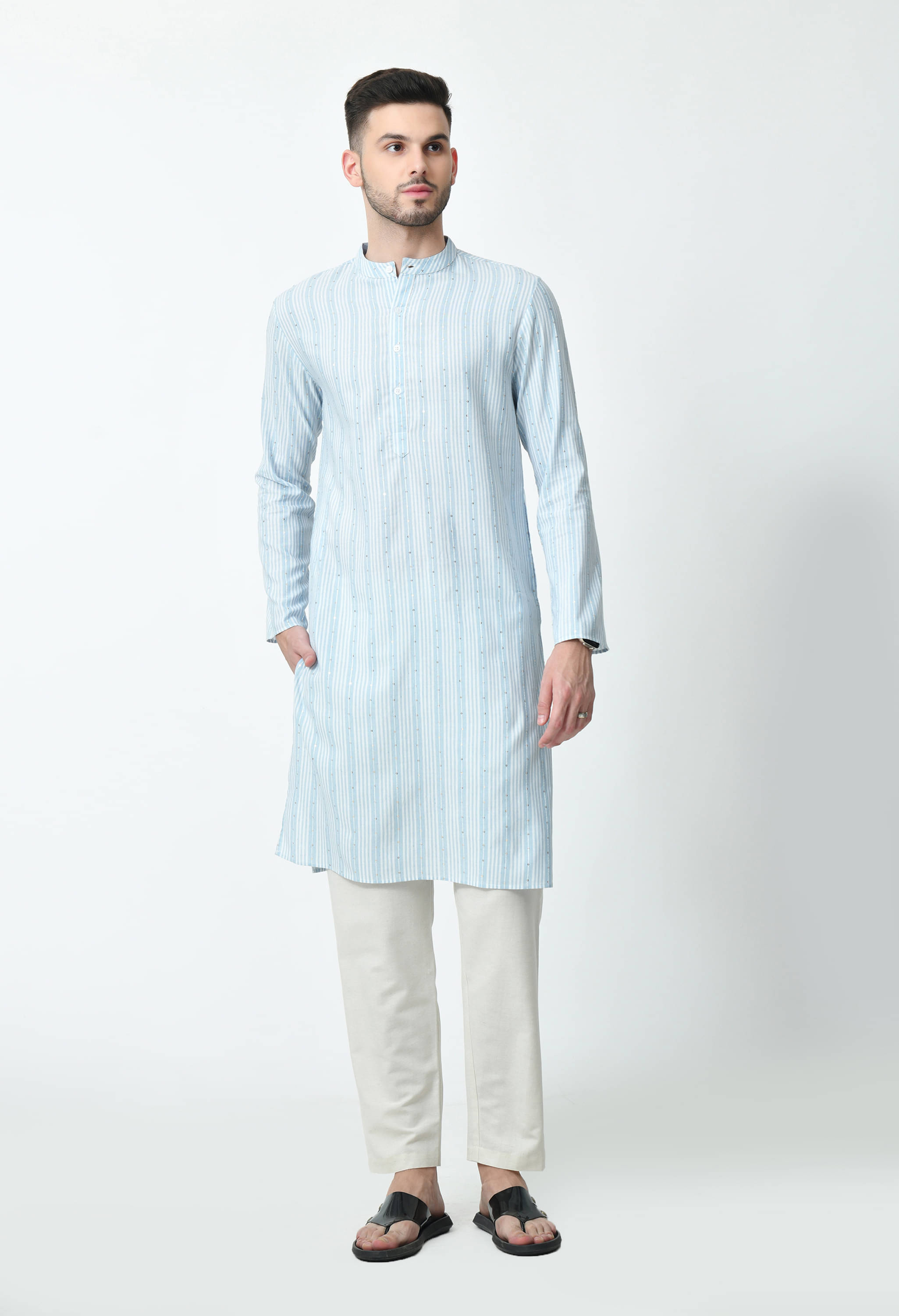     			AMBI Light Blue Cotton Blend Men's Regular Kurta ( Pack of 1 )