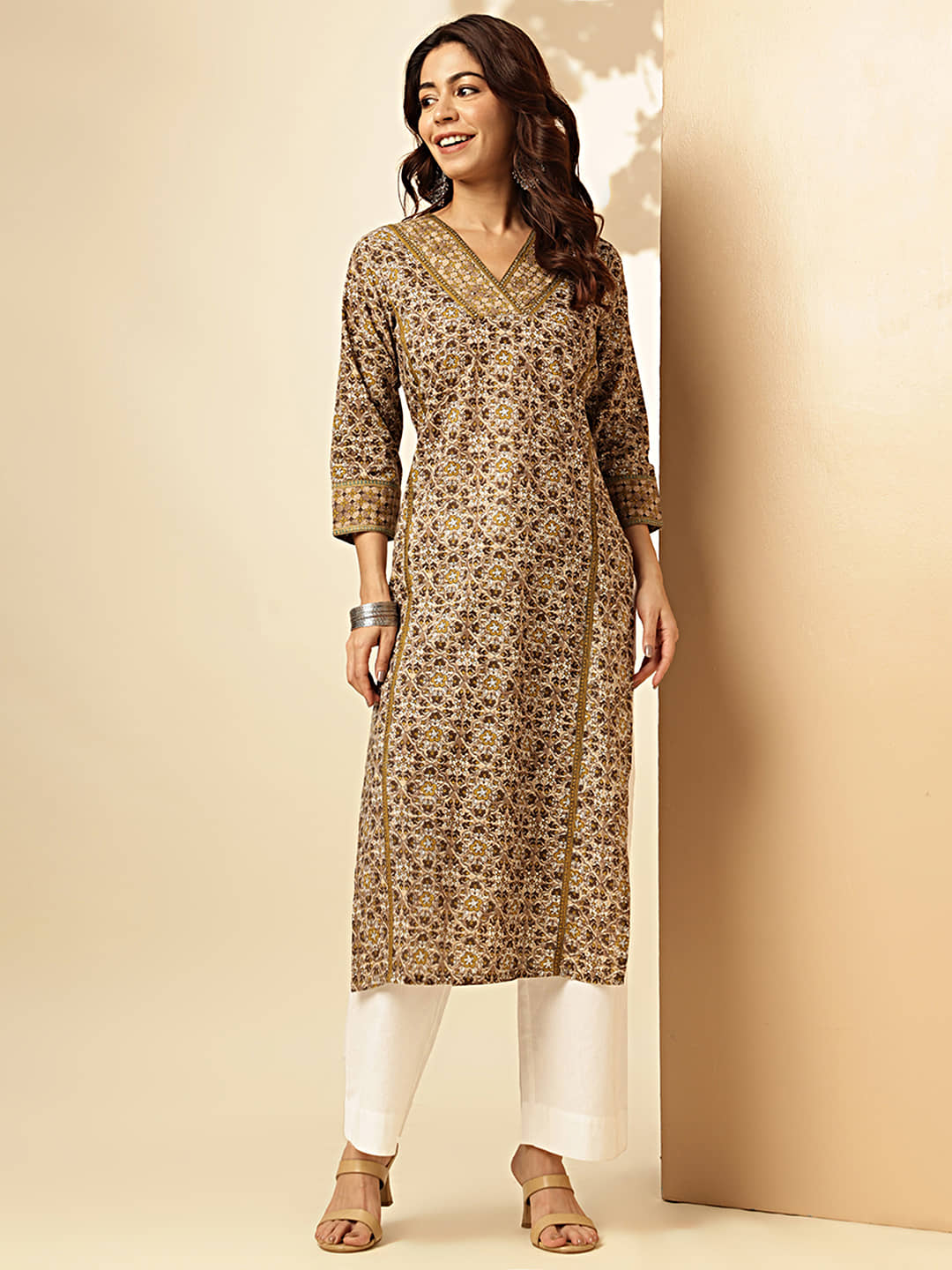 Vbuyz Cotton Printed Straight Women's Kurti - Beige ( Pack of 1 ) - Kurtis, Tunics | Buy online on ZillyBuy