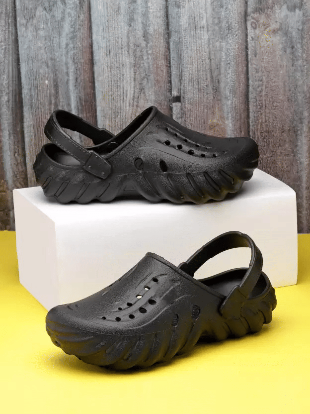     			Bersache - Black Men's Clogs