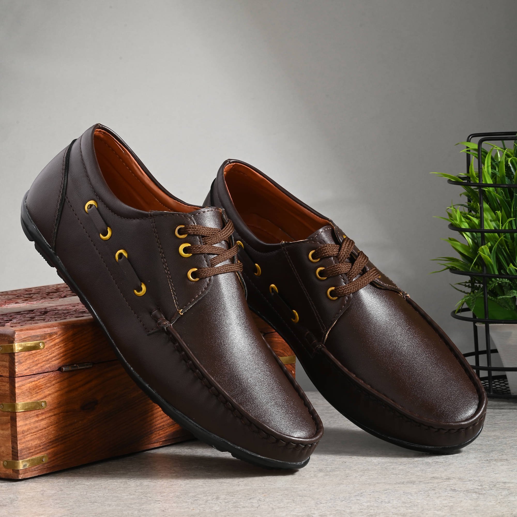     			Brainer Brown Men's Boat Shoes