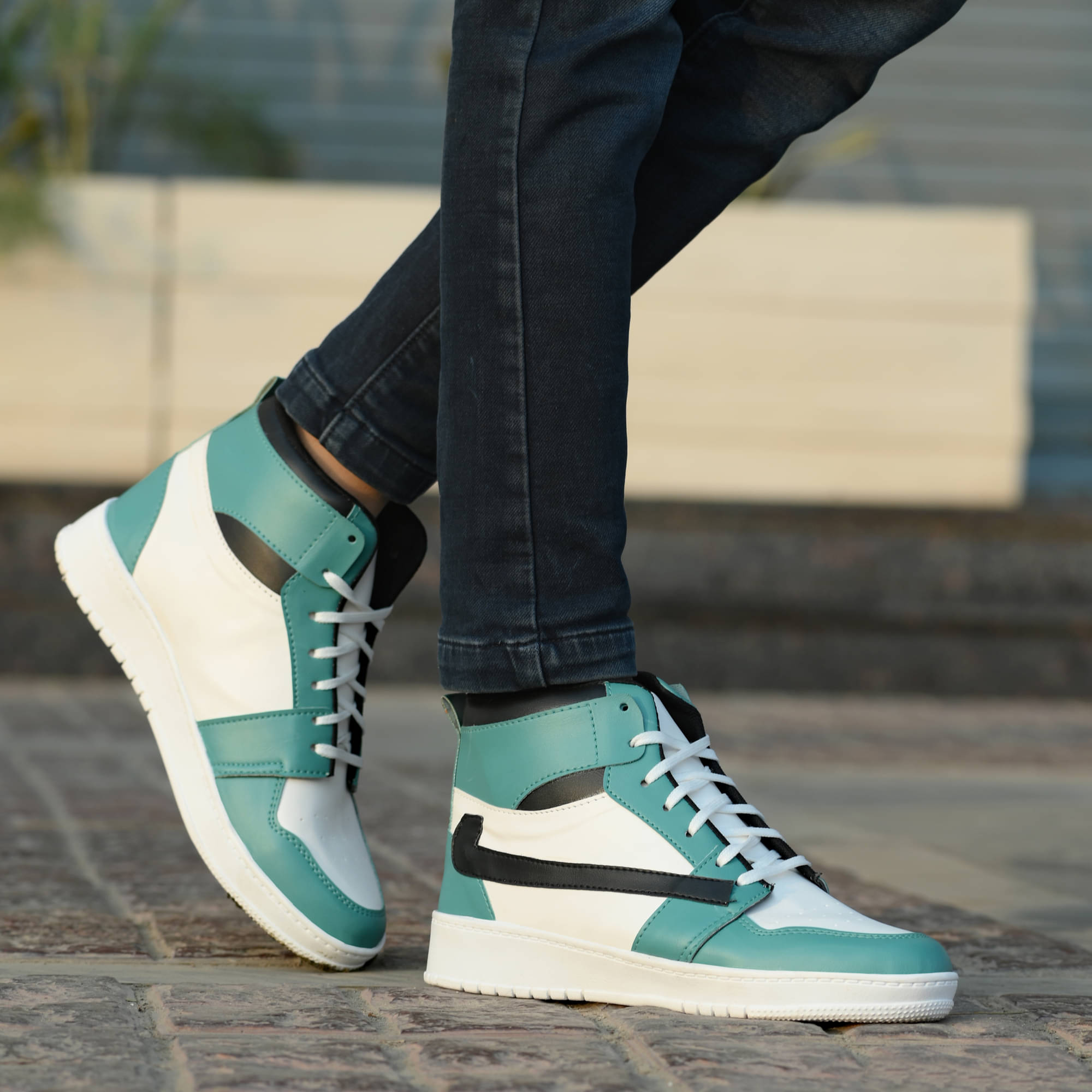     			Brainer Green Men's High Tops Shoes