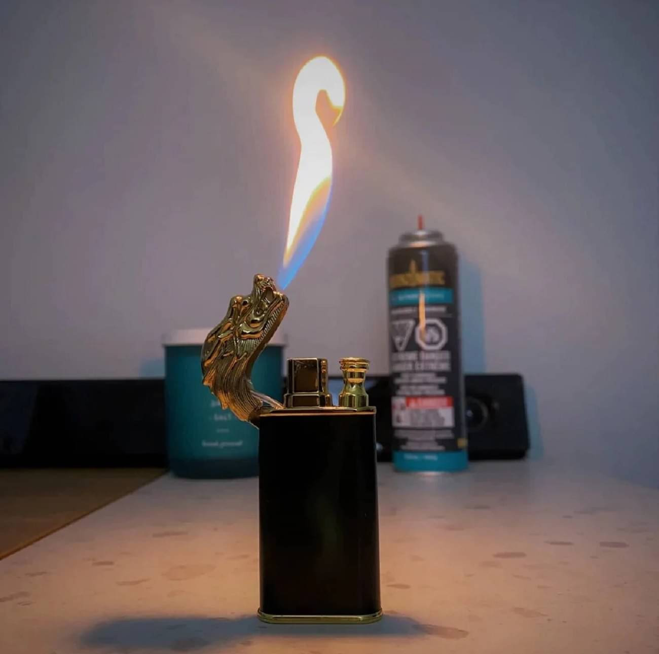     			PAAVI Multicolor Iron Cigarette Lighter ( Pack of 1 )