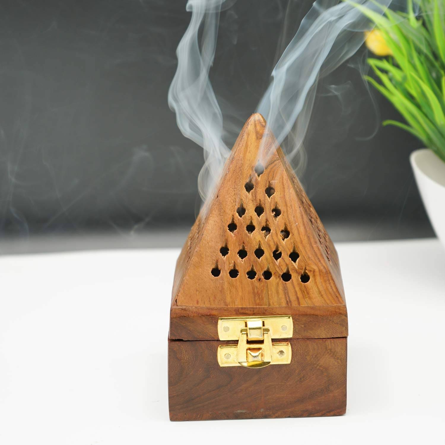     			TFS Incense Stick Holder Rose 0 gm ( Pack of 1 )