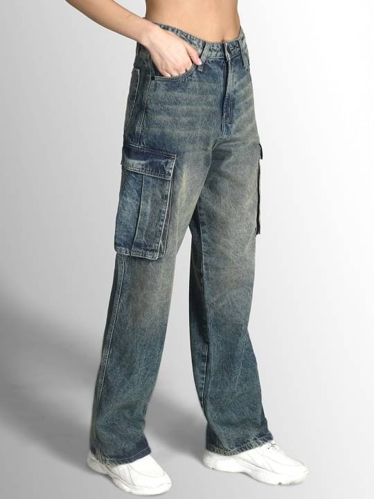     			Bene Kleed Women Classic Relaxed Fit High-Rise Low Distress Jeans