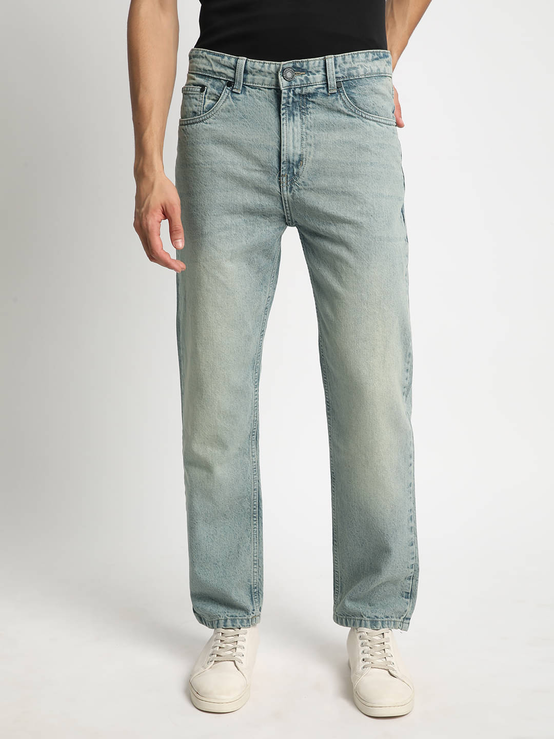 Bene Kleed Men Relaxed Fit Clean Look Heavy Fade Whiskers Pure Cotton Tinted Jeans Bene Kleed Men Relaxed Fit Clean Look Heavy Fade Whiskers Pure Cotton Tinted Jeans