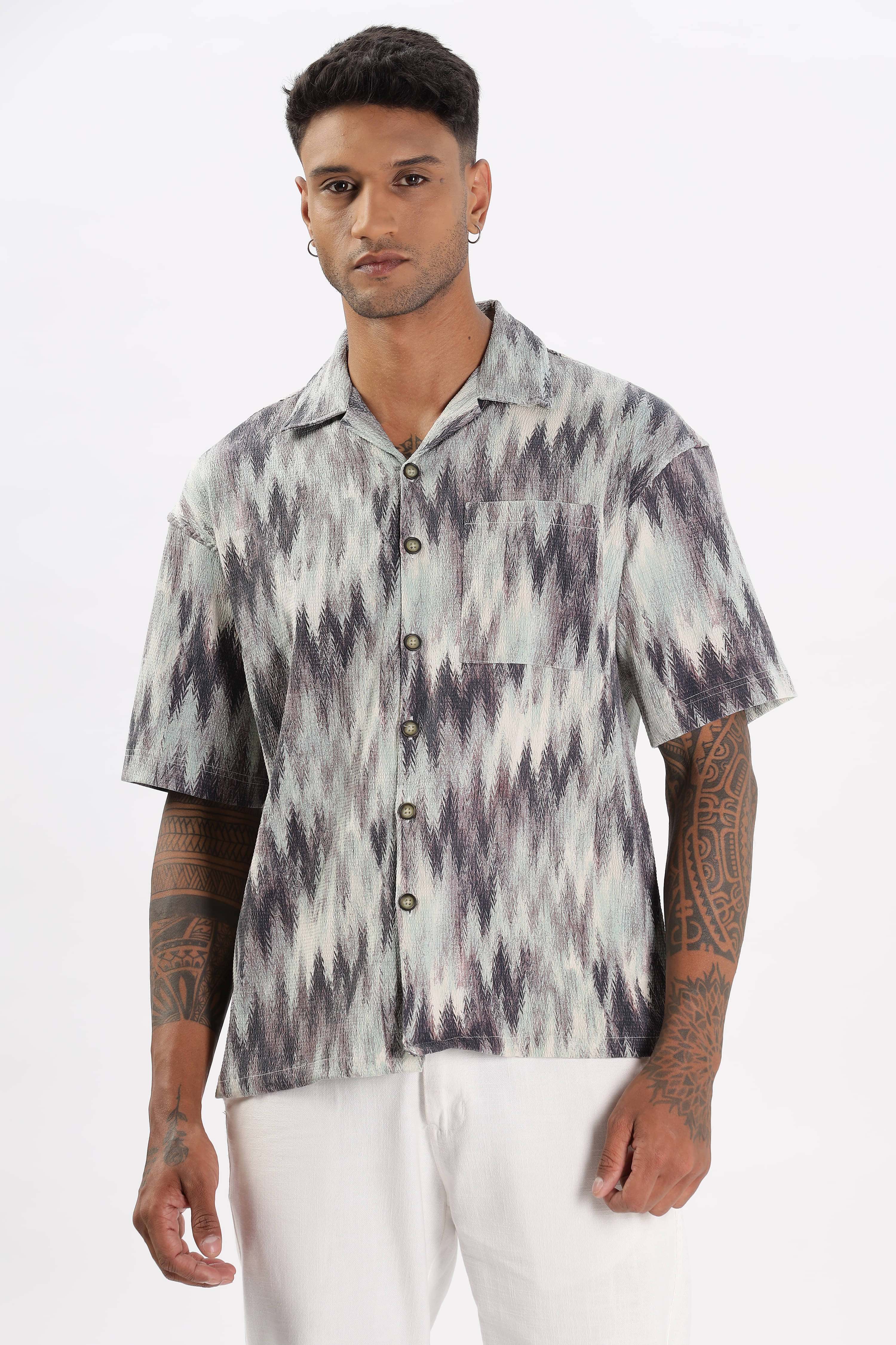     			COLOR HUNT Cotton Blend Oversized Fit Printed Half Sleeves Men's Casual Shirt - Purple ( Pack of 1 )
