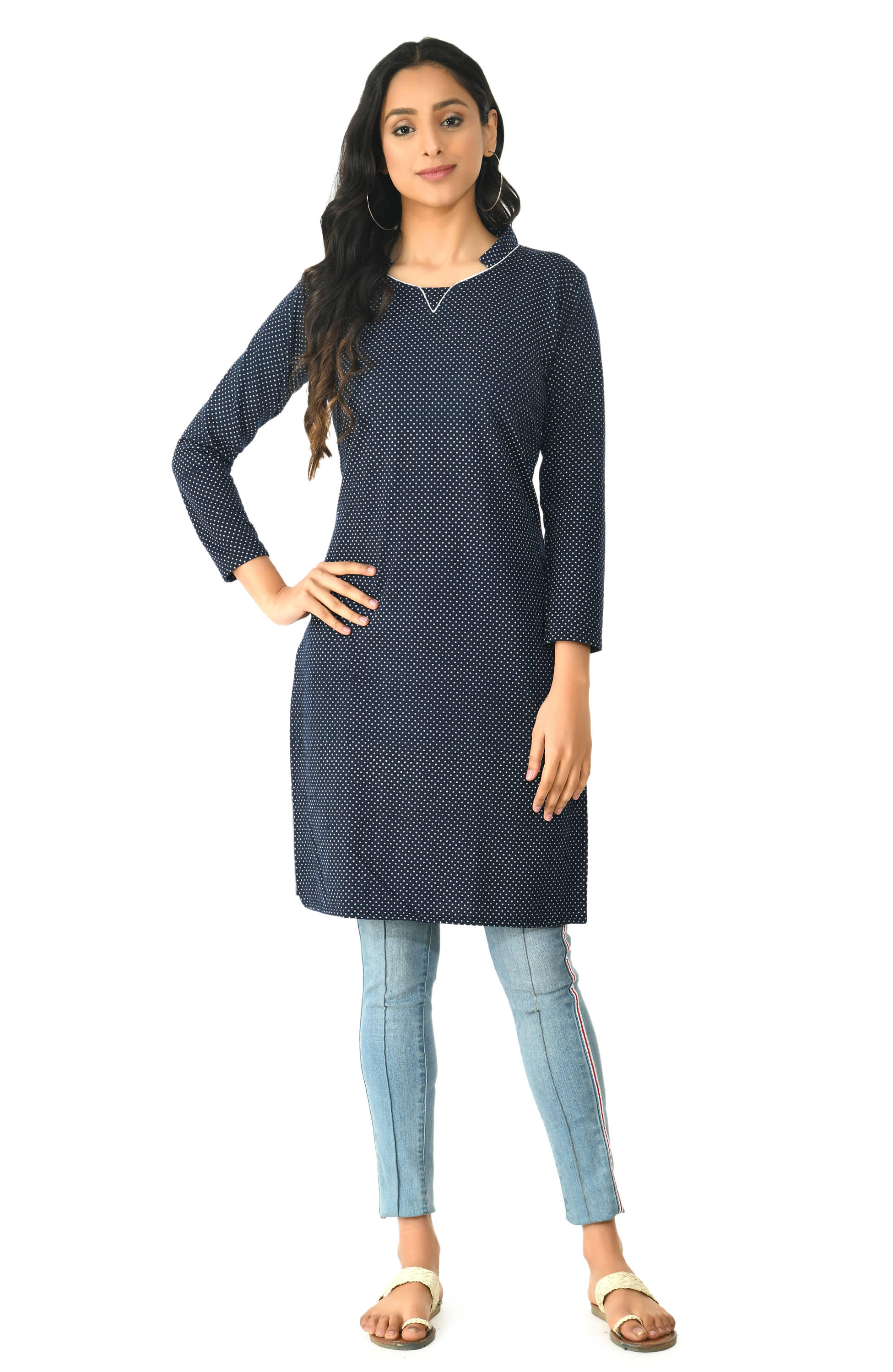 IndiWeaves Woollen Printed Straight Women's Kurti - Navy ( Pack of 1 ) - Kurtis, Tunics | Buy online on ZillyBuy