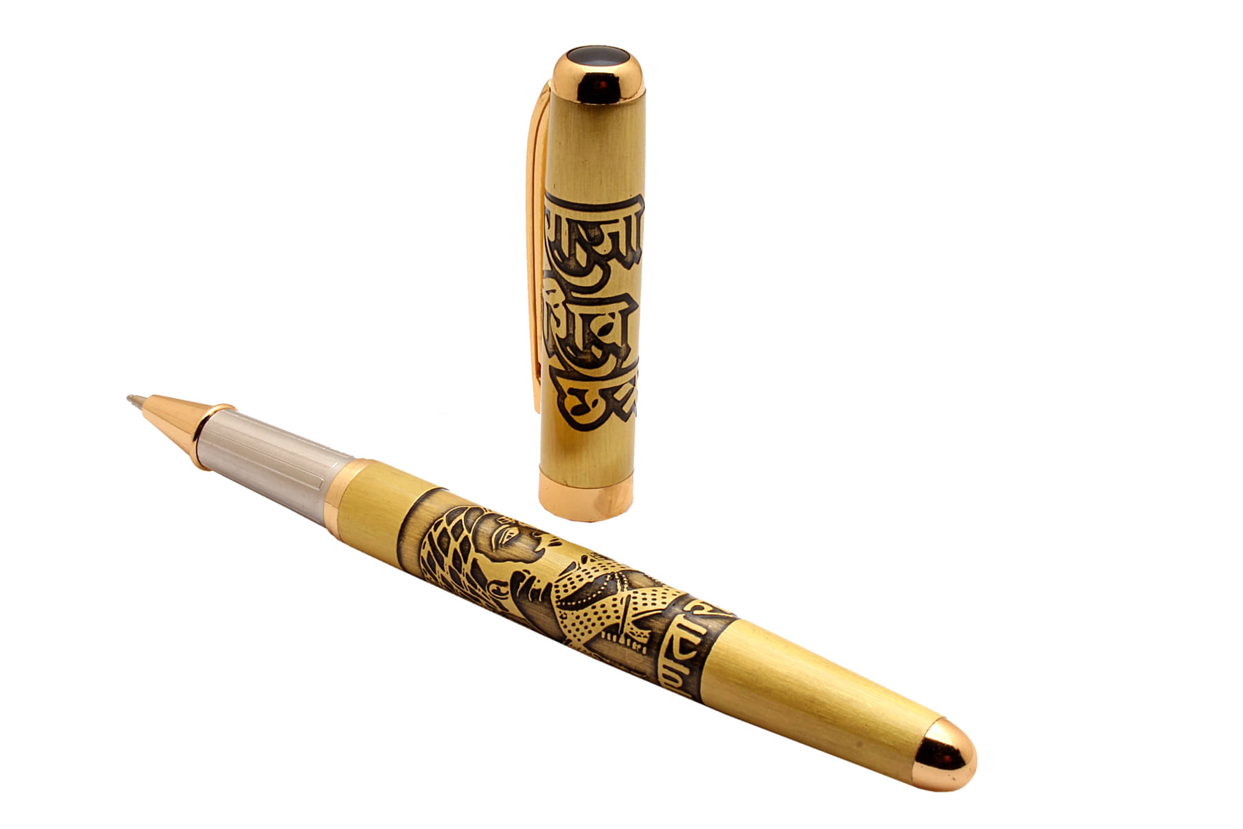     			Raja Shiv Chhatrapati Shivaji Maharaj Engraved On Golden Metal Body Ballpoint Pen With Golden Trims & Blue Refill