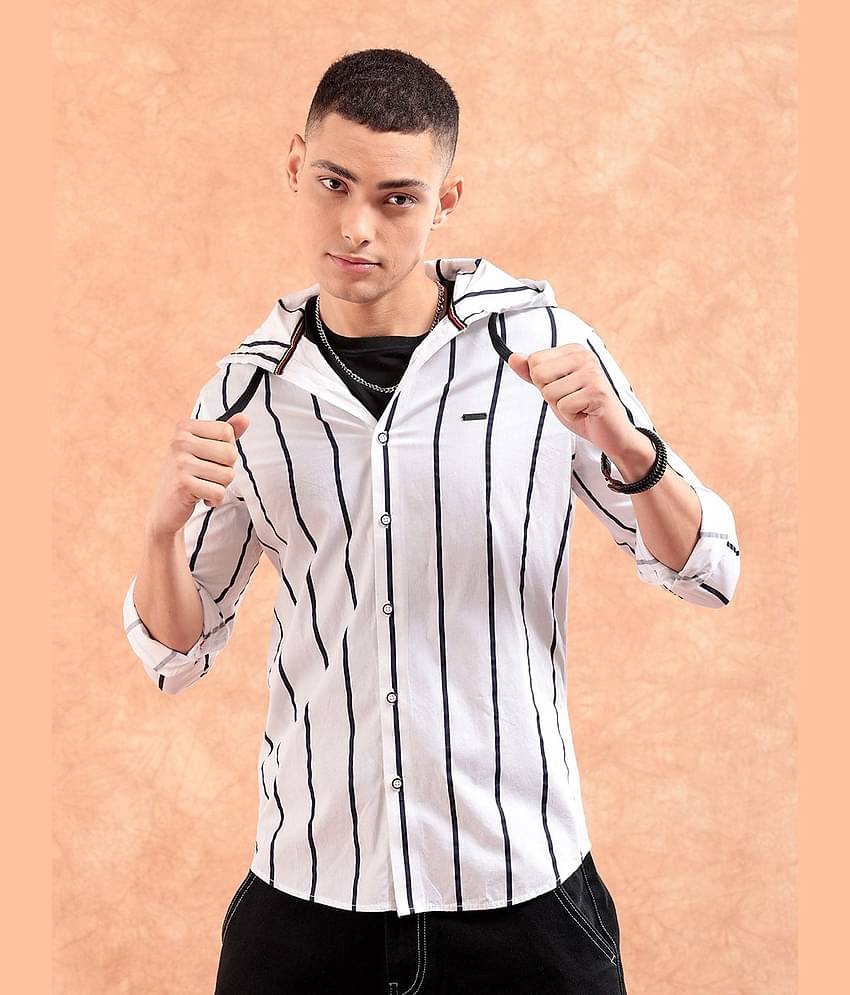 The Indian Garage Co Men White & Black Slim Fit Striped Hooded Casual Shirt