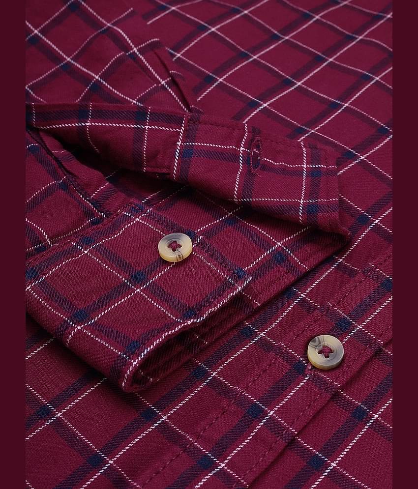 The Indian Garage Co Men Maroon & Navy Blue Slim Fit Checked Casual Shirt