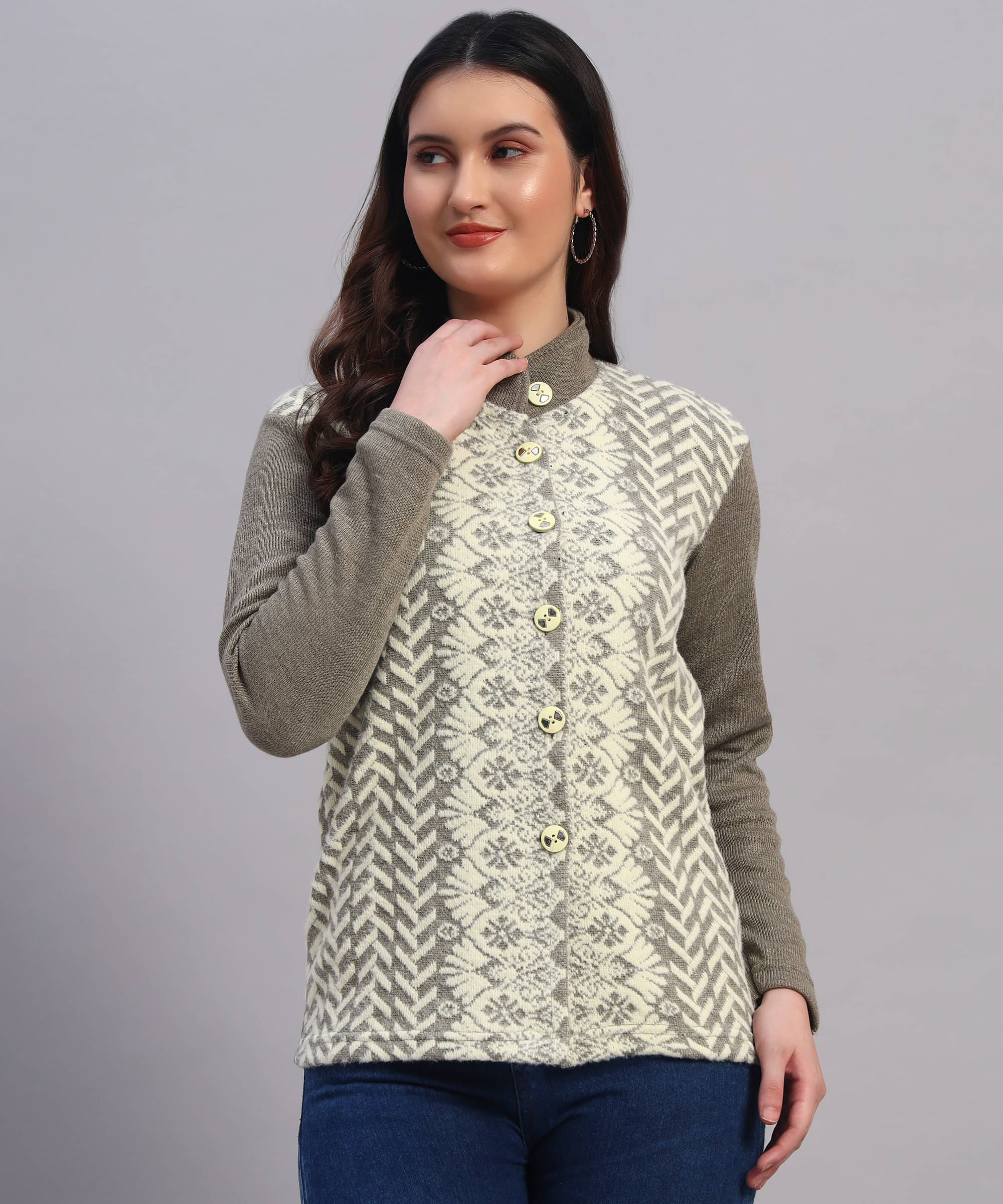 Christy World Woollen Round Neck Women's Buttoned Cardigans - Green ( Pack of 1 ) Christy World Woollen Round Neck Women's Buttoned Cardigans - Green ( Pack of 1 )