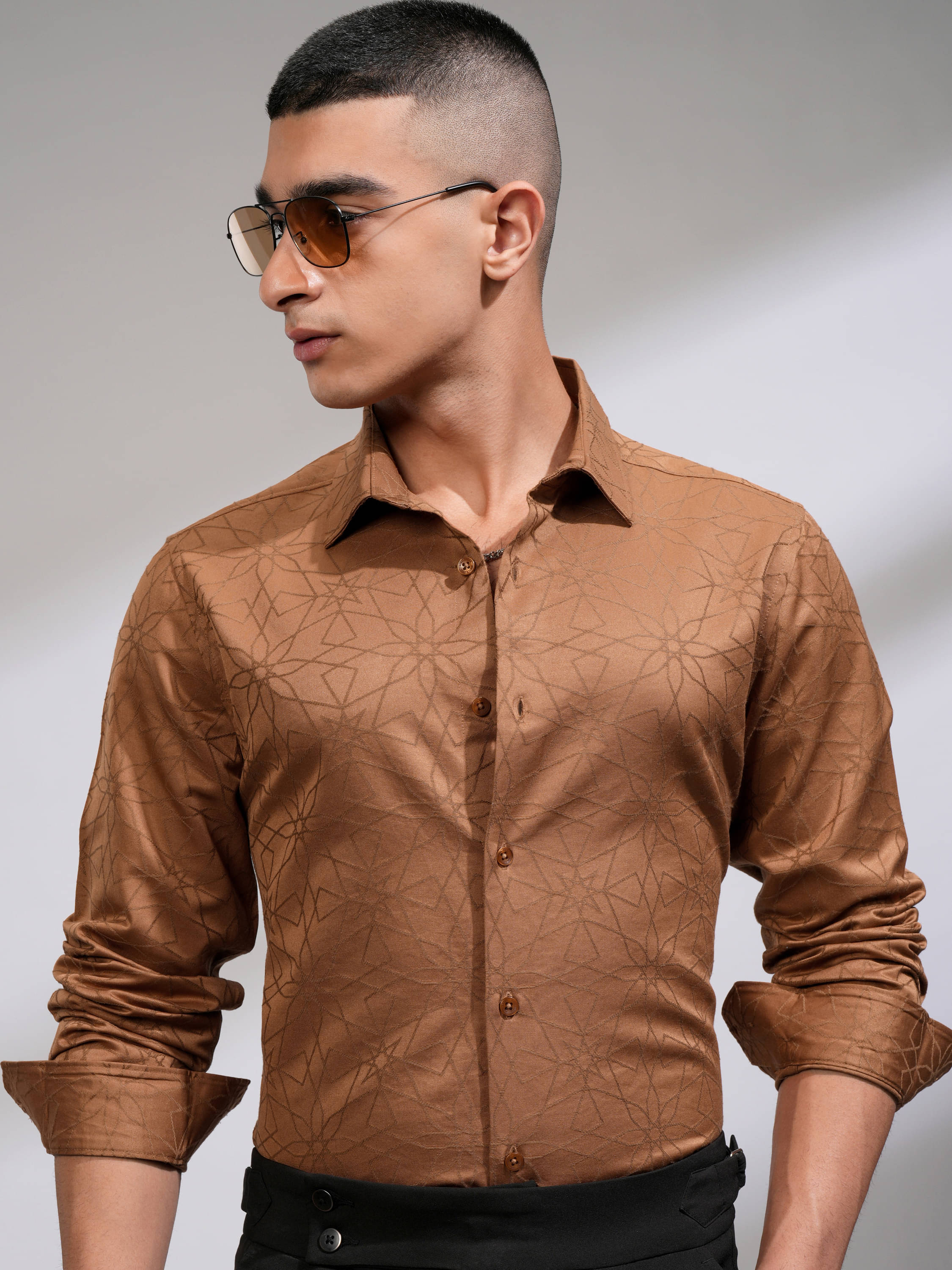     			Highlander Cotton Blend Slim Fit Solids Full Sleeves Men's Casual Shirt - Rust ( Pack of 1 )