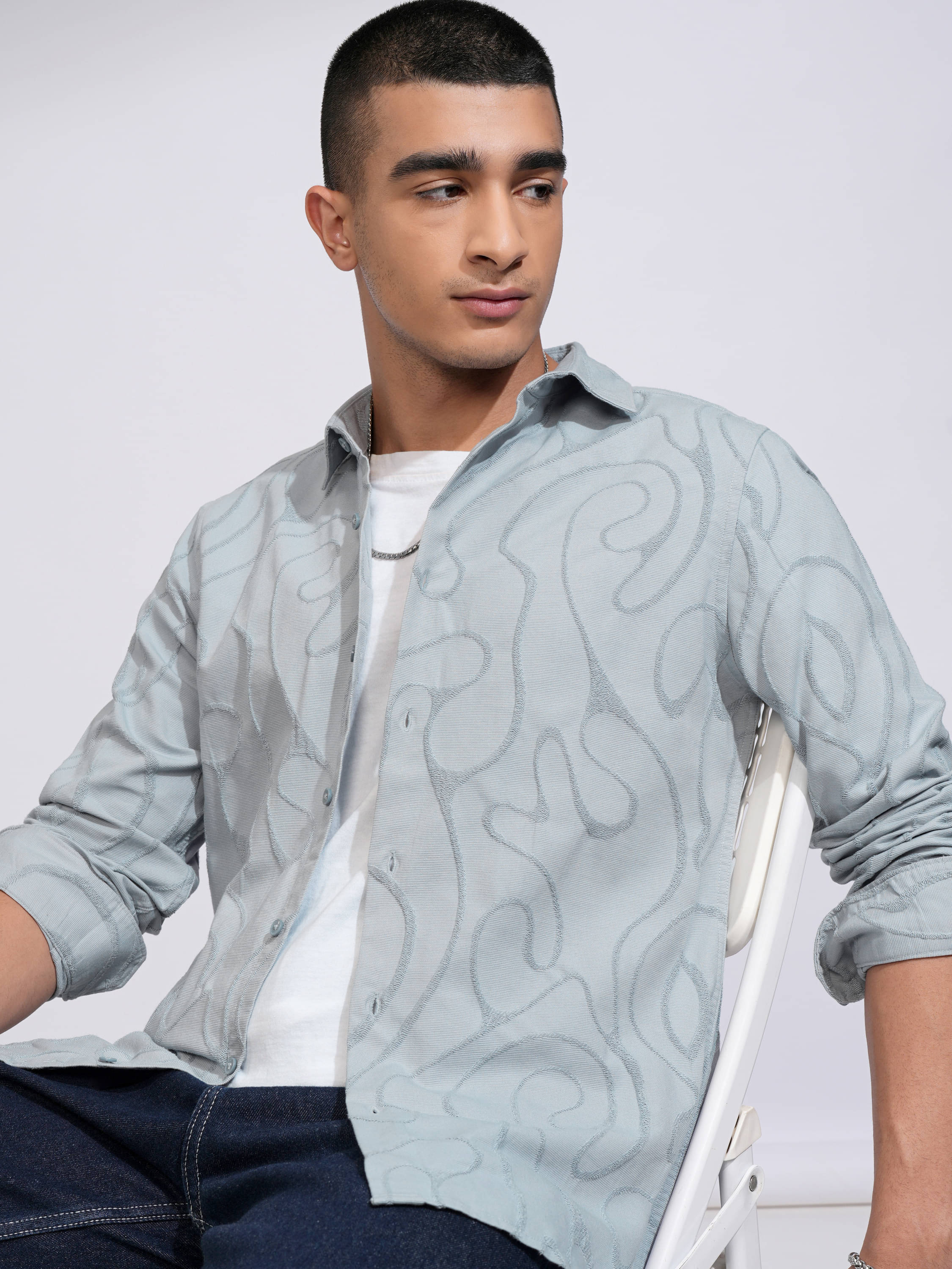     			Highlander Cotton Blend Slim Fit Self Design Full Sleeves Men's Casual Shirt - Blue ( Pack of 1 )