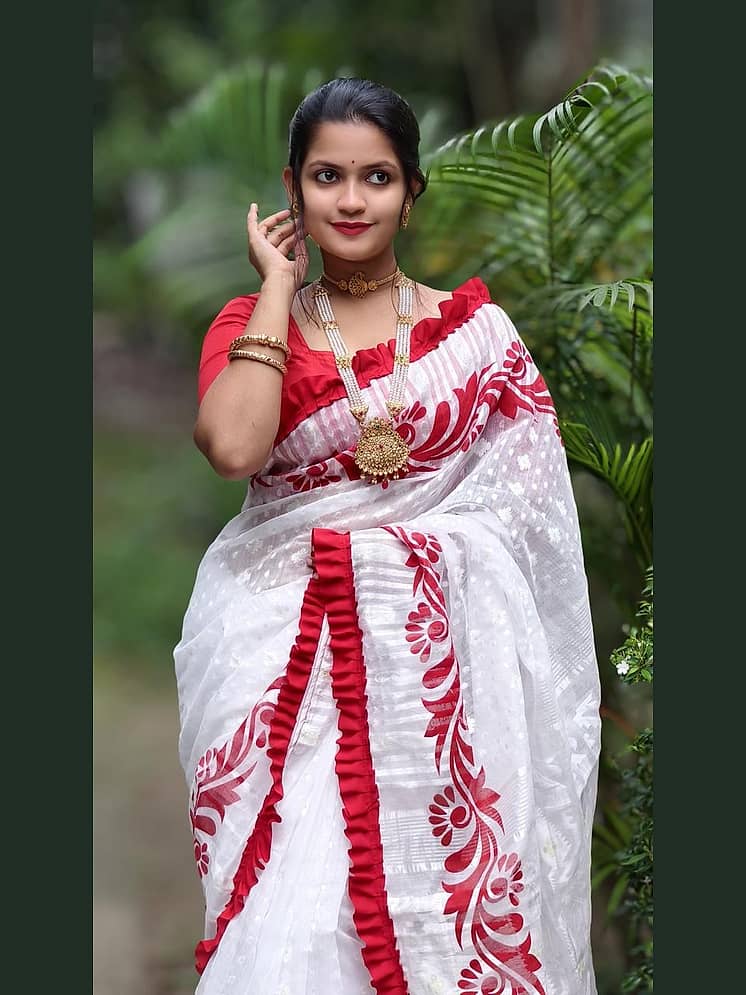 Sitanjali Lifestyle Silk Blend Printed Saree With Unstitched