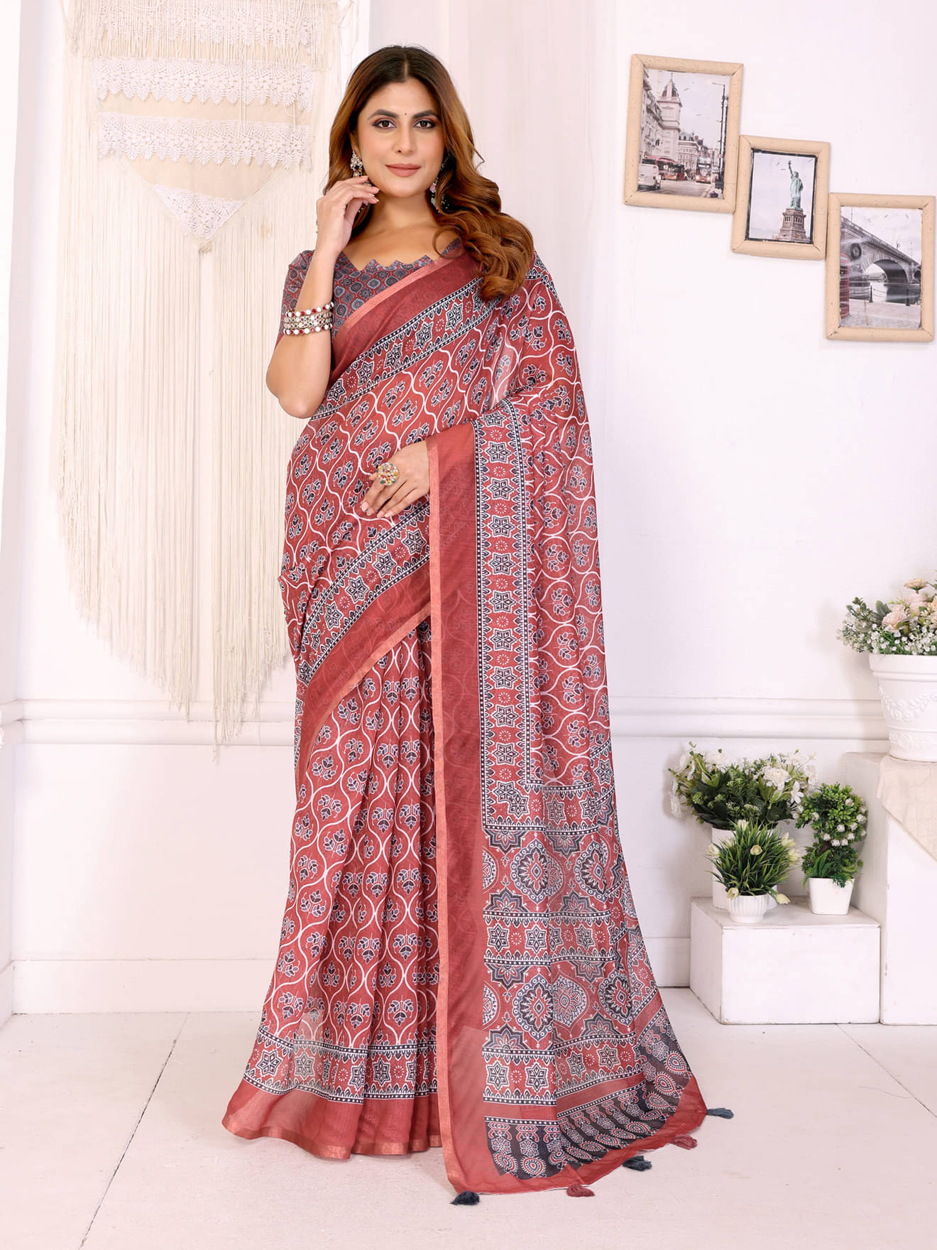     			THE PRIVATE LABLE Chanderi Printed Banarasi saree With Unstitched Blouse Piece ( Red )
