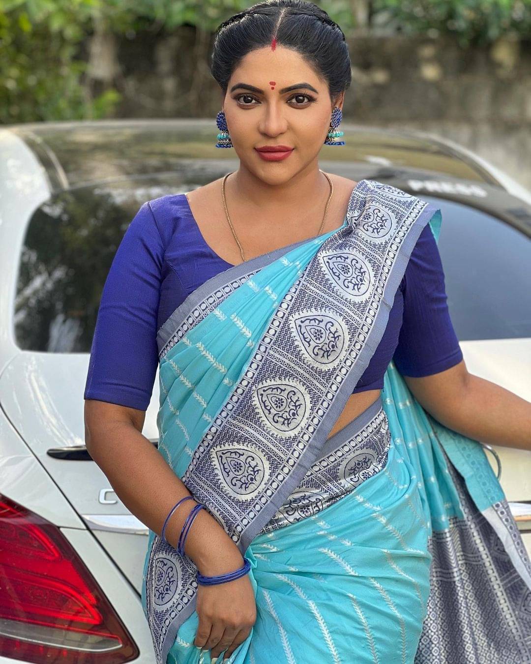     			THE PRIVATE LABLE Silk Blend Printed Banarasi saree With Unstitched Blouse Piece ( Multicolor )
