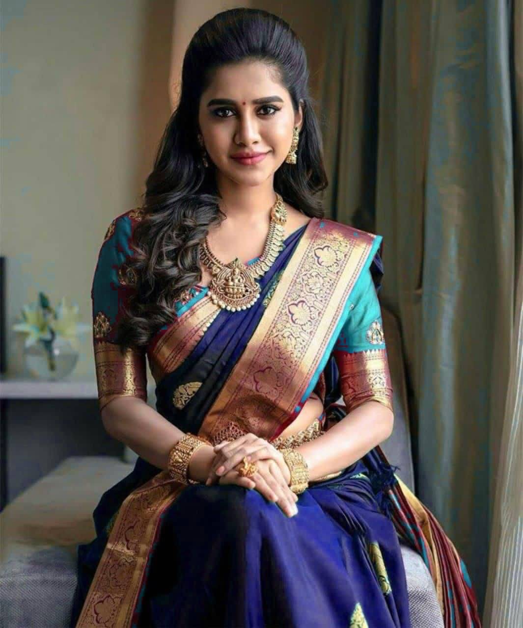 THE PRIVATE LABLE Silk Blend Printed Banarasi saree With Unstitched Blouse Piece ( Blue ) THE PRIVATE LABLE Silk Blend Printed Banarasi saree With Unstitched Blouse Piece ( Blue )