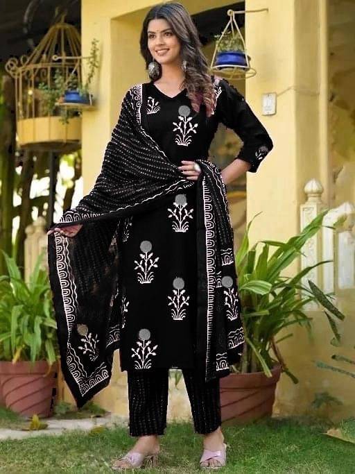     			TUHIRAJ Women Cotton Printed A-Line Kurti With Pants ( Black )
