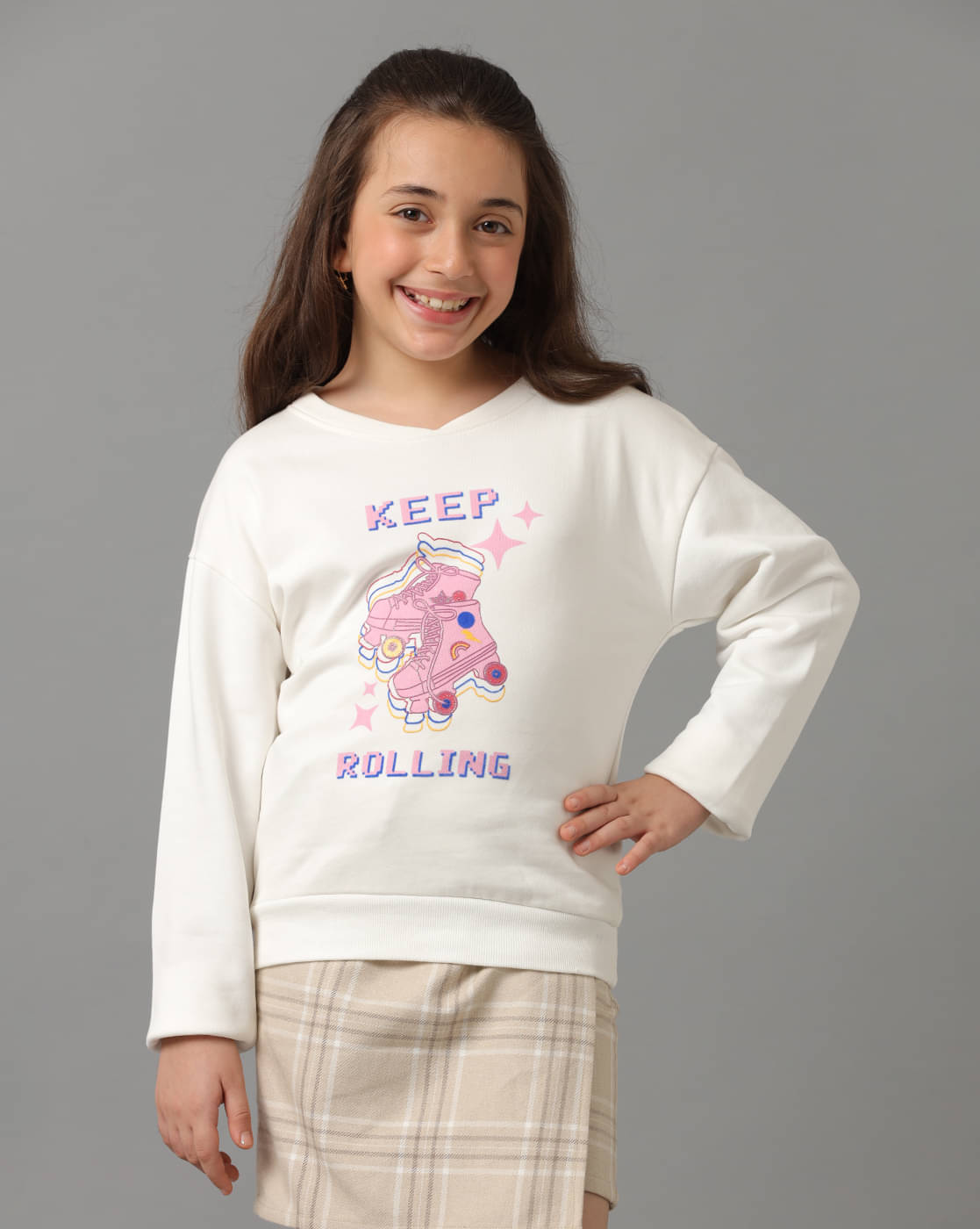 Under Fourteen Only Pack of 1 Girls Fleece Sweatshirt ( White )     			Under Fourteen Only Pack of 1 Girls Fleece Sweatshirt ( White )