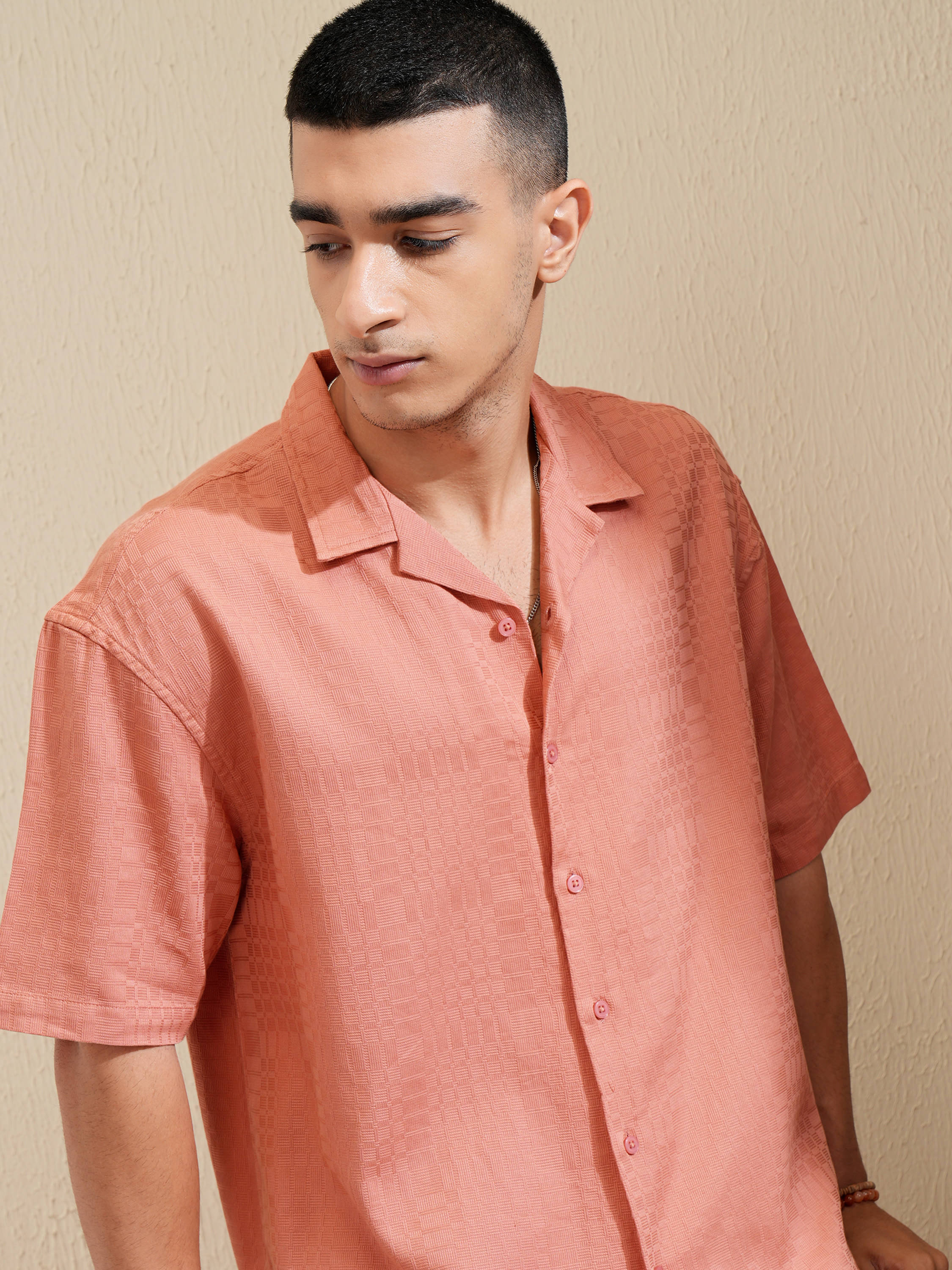     			Highlander 100% Cotton Oversized Fit Self Design Half Sleeves Men's Casual Shirt - Pink ( Pack of 1 )