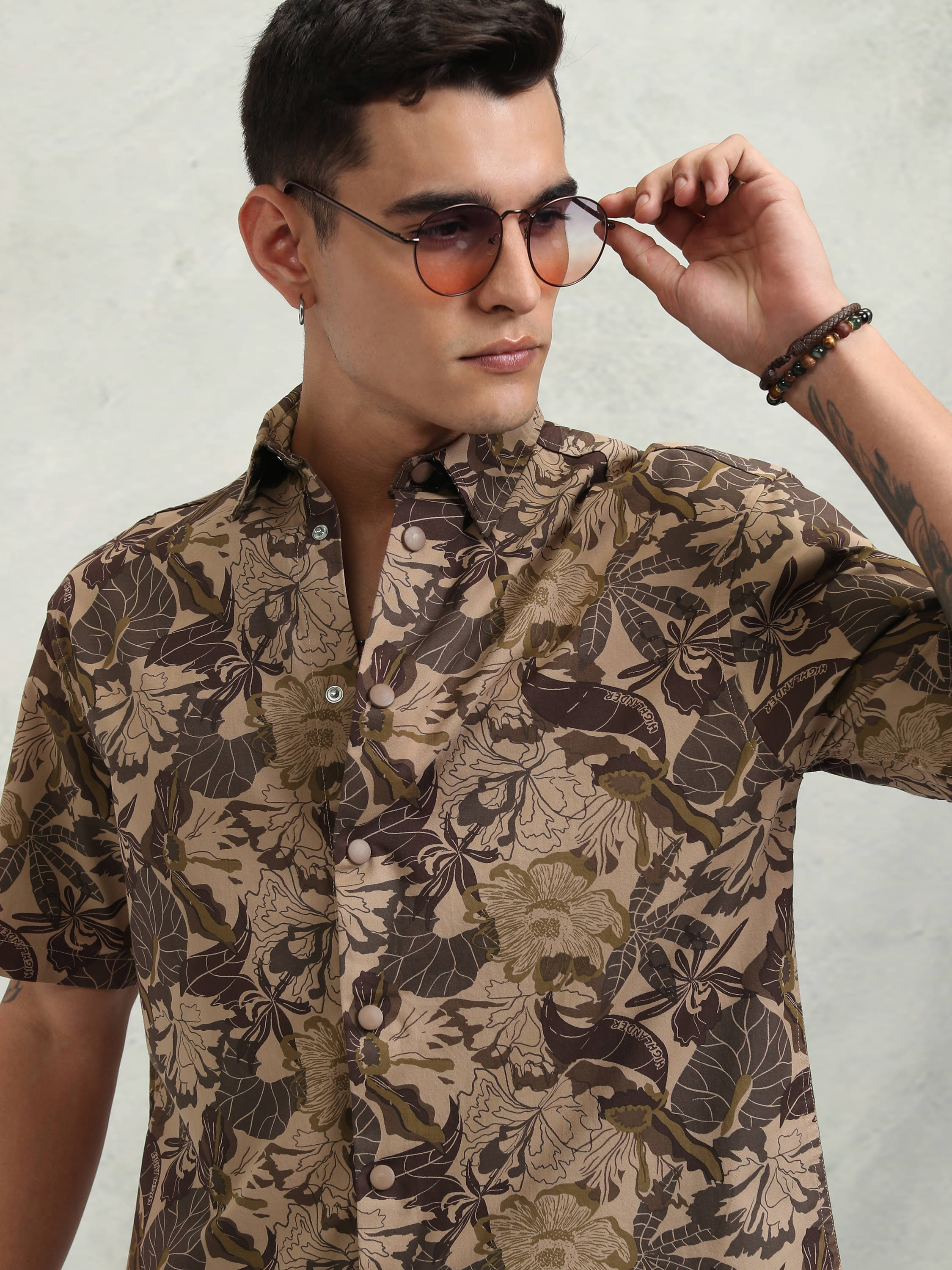 Highlander 100% Cotton Oversized Fit Printed Half Sleeves Men's Casual Shirt - Multicolor ( Pack of 1 ) Highlander 100% Cotton Oversized Fit Printed Half Sleeves Men's Casual Shirt - Multicolor ( Pack of 1 )