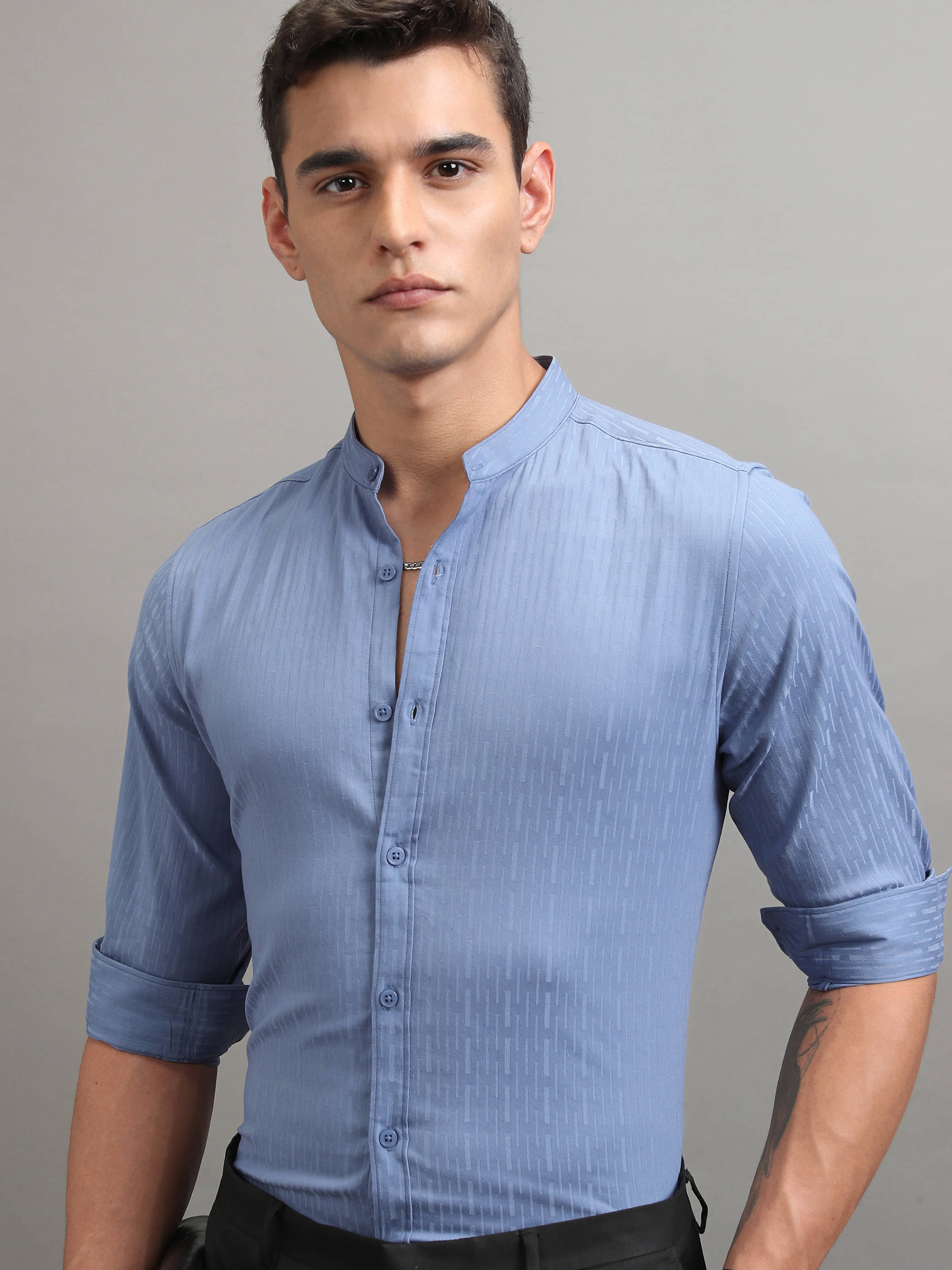 Highlander 100% Cotton Regular Fit Self Design Full Sleeves Men's Casual Shirt - Blue ( Pack of 1 )     			Highlander 100% Cotton Regular Fit Self Design Full Sleeves Men's Casual Shirt - Blue ( Pack of 1 )