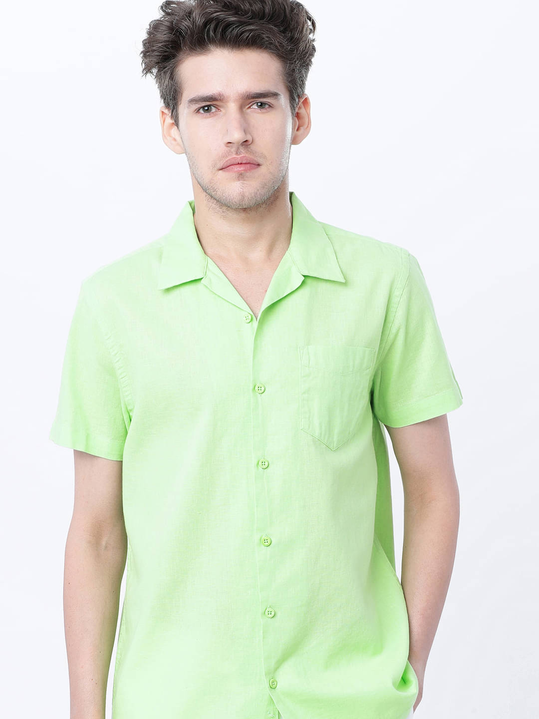 Highlander 100% Cotton Regular Fit Solids Half Sleeves Men's Casual Shirt - Green ( Pack of 1 ) Highlander 100% Cotton Regular Fit Solids Half Sleeves Men's Casual Shirt - Green ( Pack of 1 )
