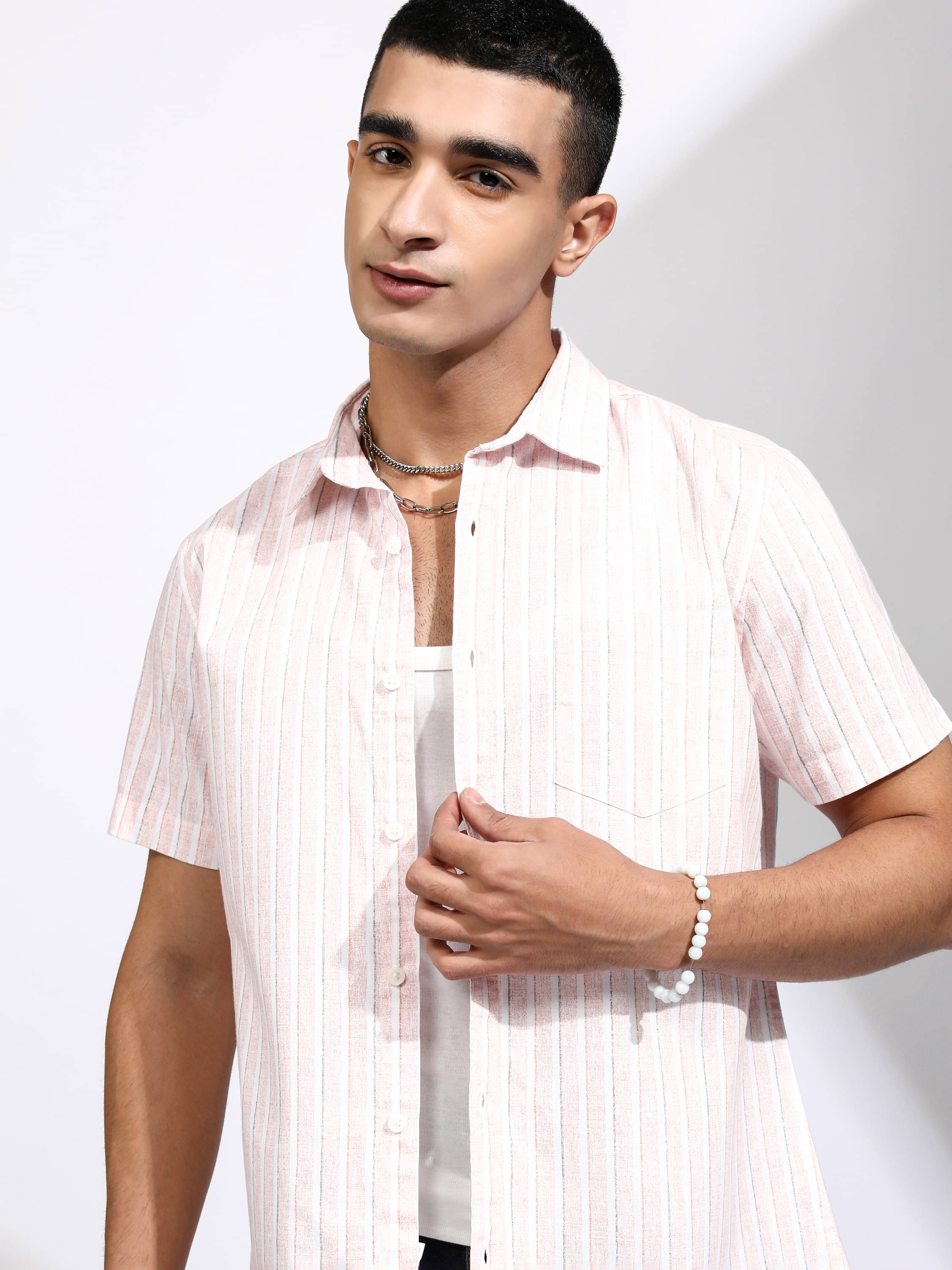     			Highlander 100% Cotton Regular Fit Striped Half Sleeves Men's Casual Shirt - Pink ( Pack of 1 )