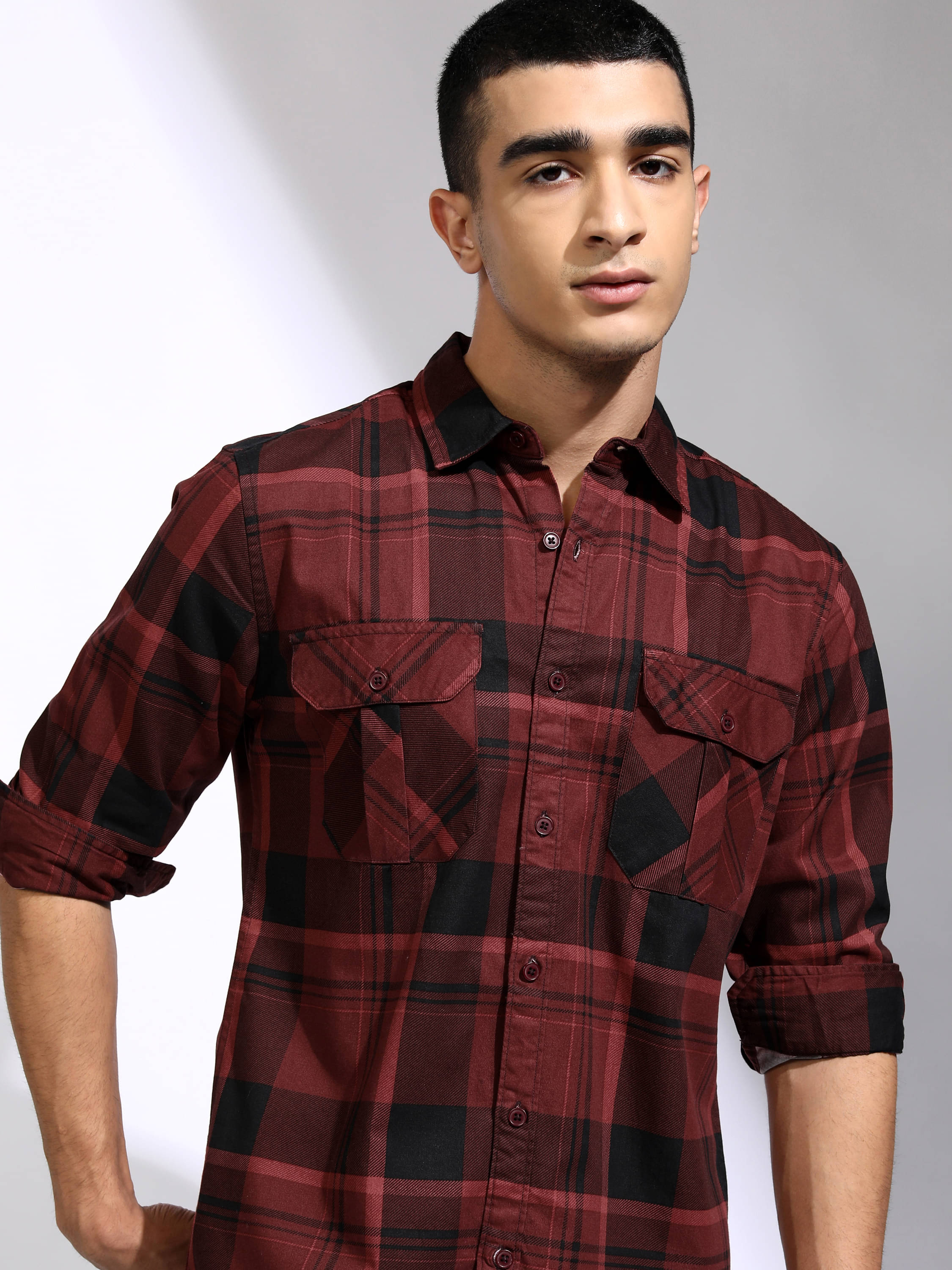 Highlander 100% Cotton Regular Fit Checks Full Sleeves Men's Casual Shirt - Maroon ( Pack of 1 )     			Highlander 100% Cotton Regular Fit Checks Full Sleeves Men's Casual Shirt - Maroon ( Pack of 1 )