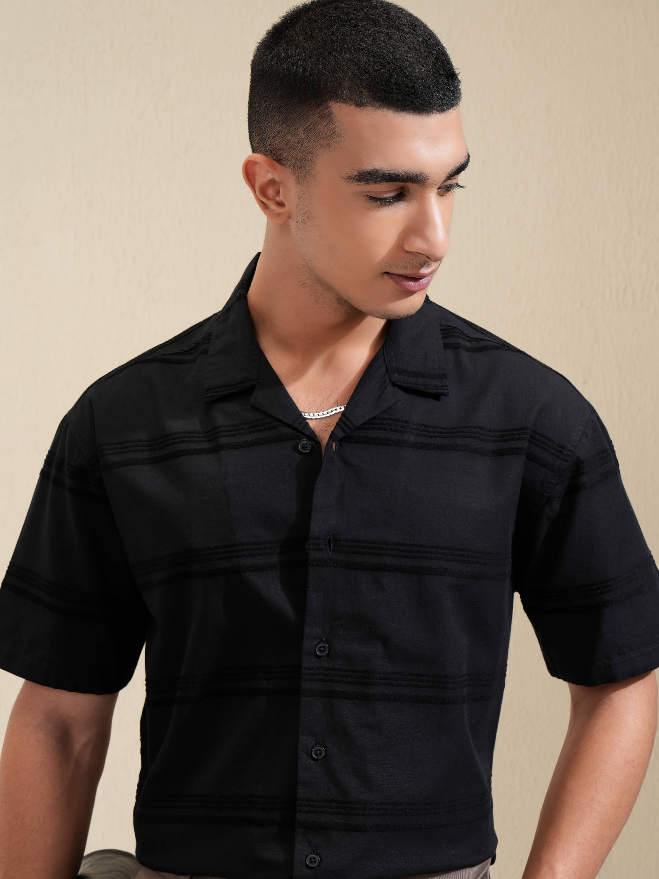     			Highlander 100% Cotton Relaxed Fit Striped Half Sleeves Men's Casual Shirt - Black ( Pack of 1 )
