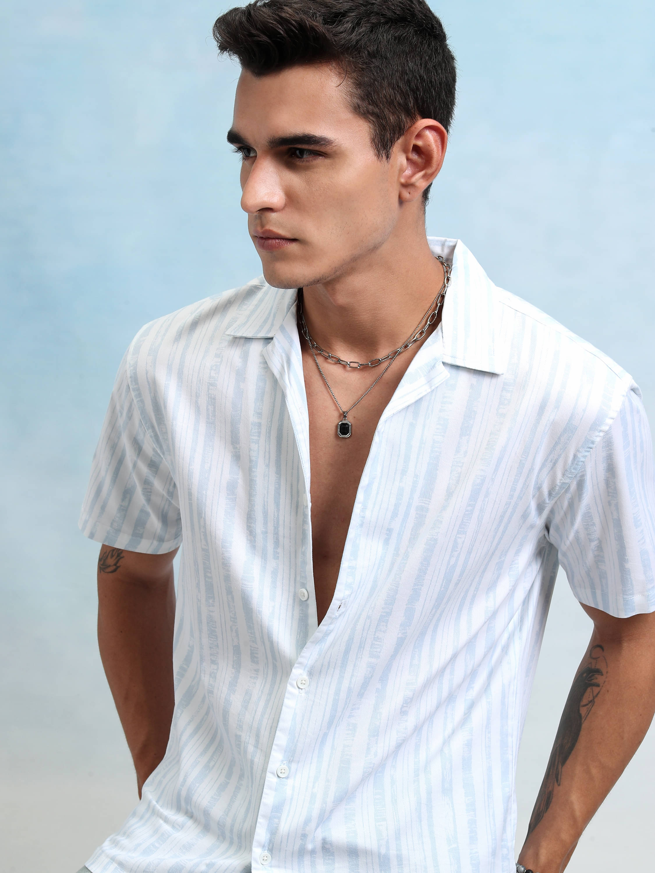     			Highlander 100% Cotton Relaxed Fit Striped Half Sleeves Men's Casual Shirt - Multicolor ( Pack of 1 )