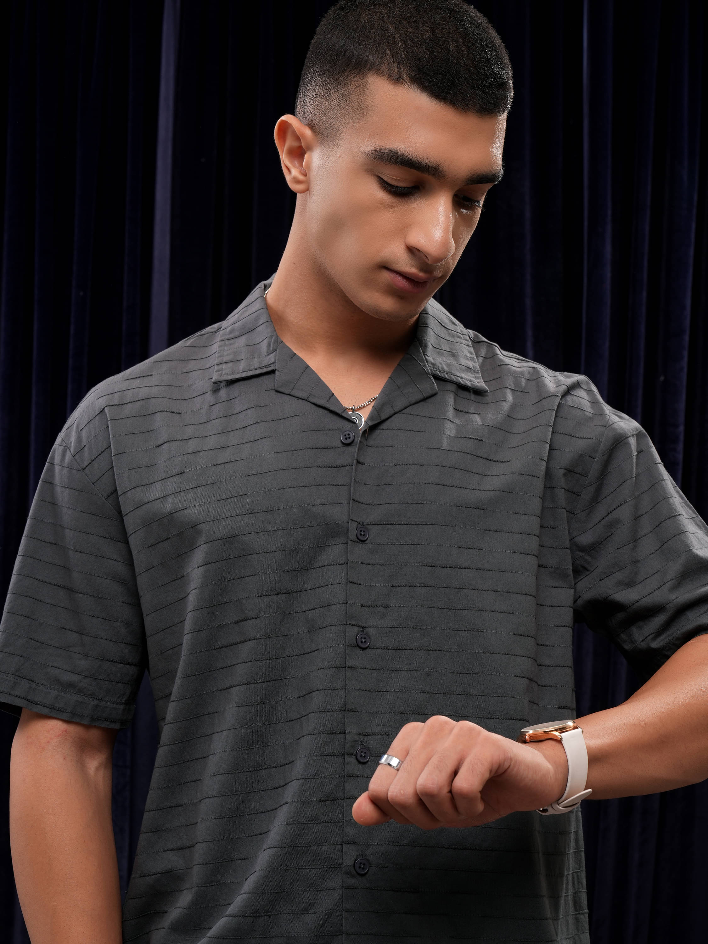     			Highlander 100% Cotton Relaxed Fit Striped Half Sleeves Men's Casual Shirt - Grey ( Pack of 1 )
