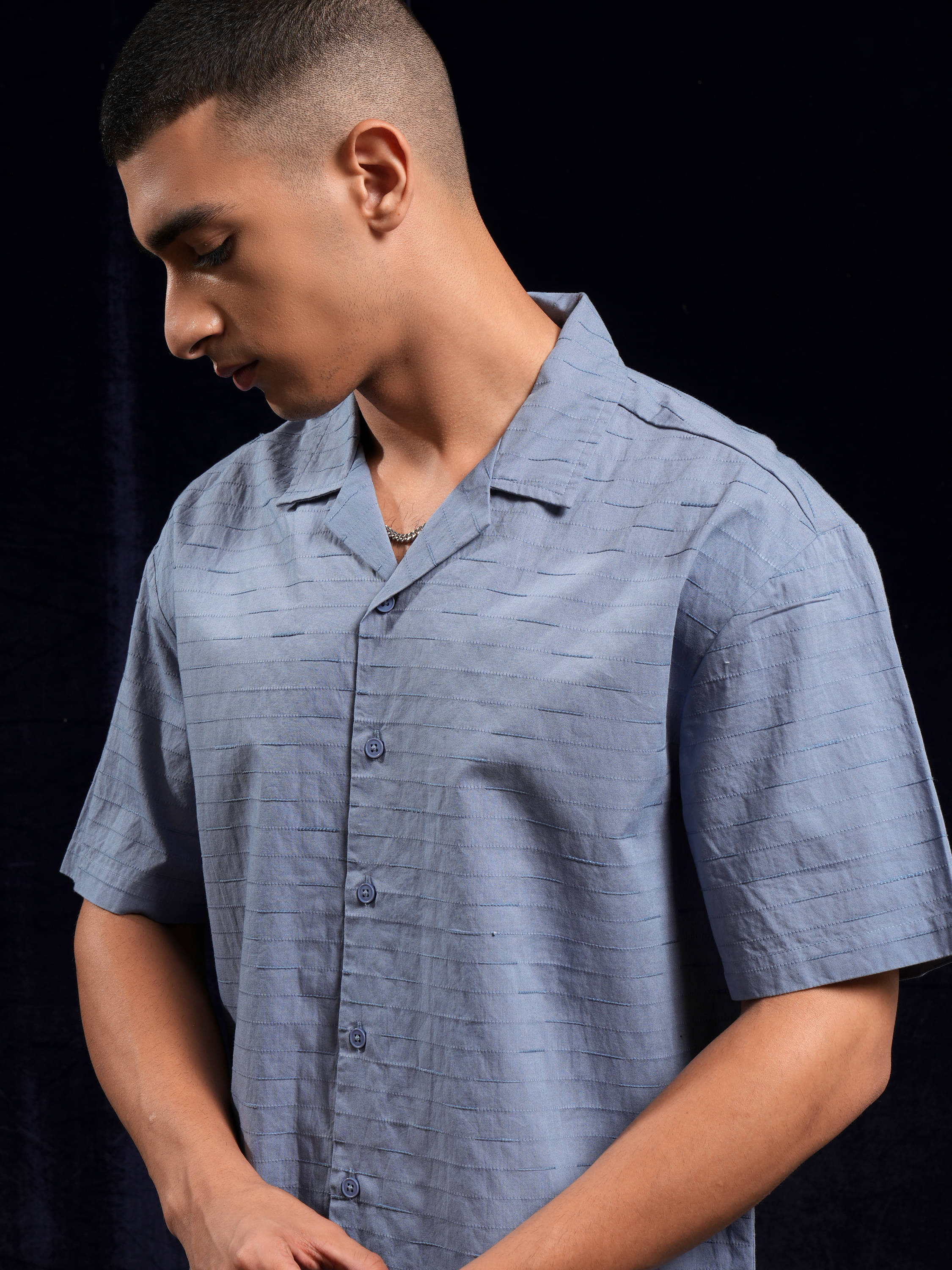     			Highlander 100% Cotton Relaxed Fit Solids Half Sleeves Men's Casual Shirt - Blue ( Pack of 1 )