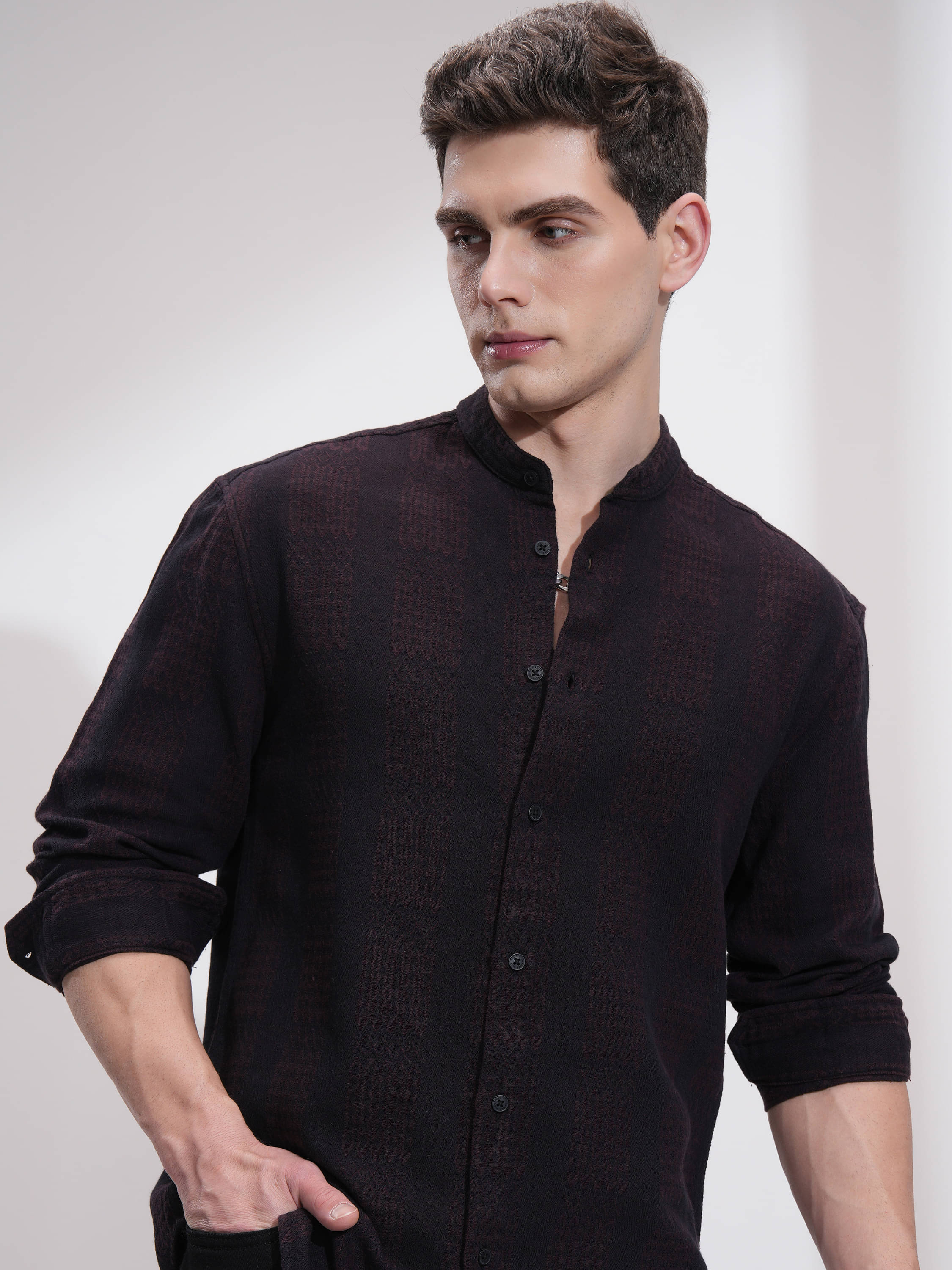 Highlander 100% Cotton Relaxed Fit Striped Full Sleeves Men's Casual Shirt - Multicolor ( Pack of 1 )     			Highlander 100% Cotton Relaxed Fit Striped Full Sleeves Men's Casual Shirt - Multicolor ( Pack of 1 )