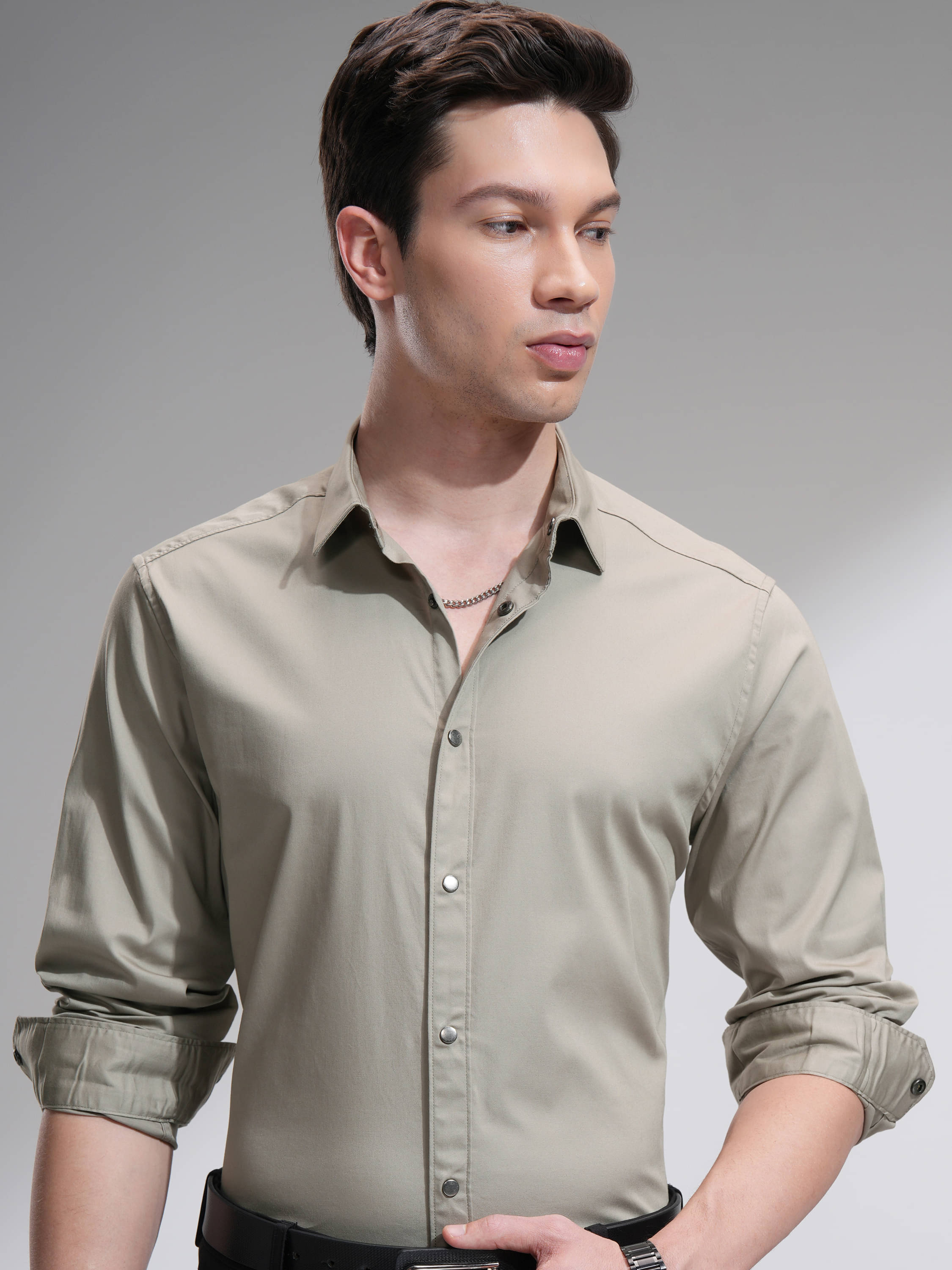 Highlander 100% Cotton Slim Fit Solids Full Sleeves Men's Casual Shirt - Tan ( Pack of 1 ) Highlander 100% Cotton Slim Fit Solids Full Sleeves Men's Casual Shirt - Tan ( Pack of 1 )