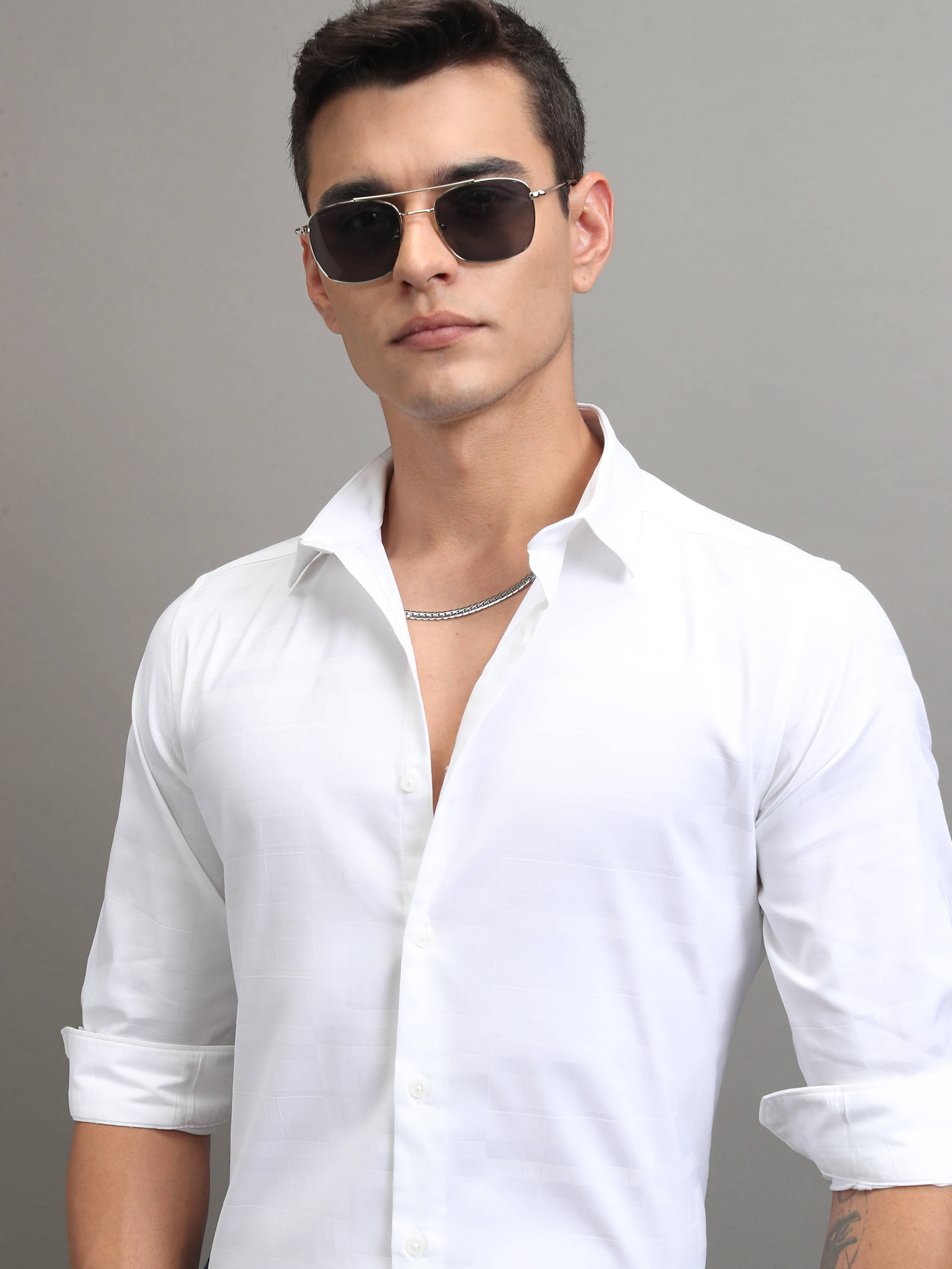 Highlander 100% Cotton Slim Fit Self Design Full Sleeves Men's Casual Shirt - White ( Pack of 1 ) Highlander 100% Cotton Slim Fit Self Design Full Sleeves Men's Casual Shirt - White ( Pack of 1 )
