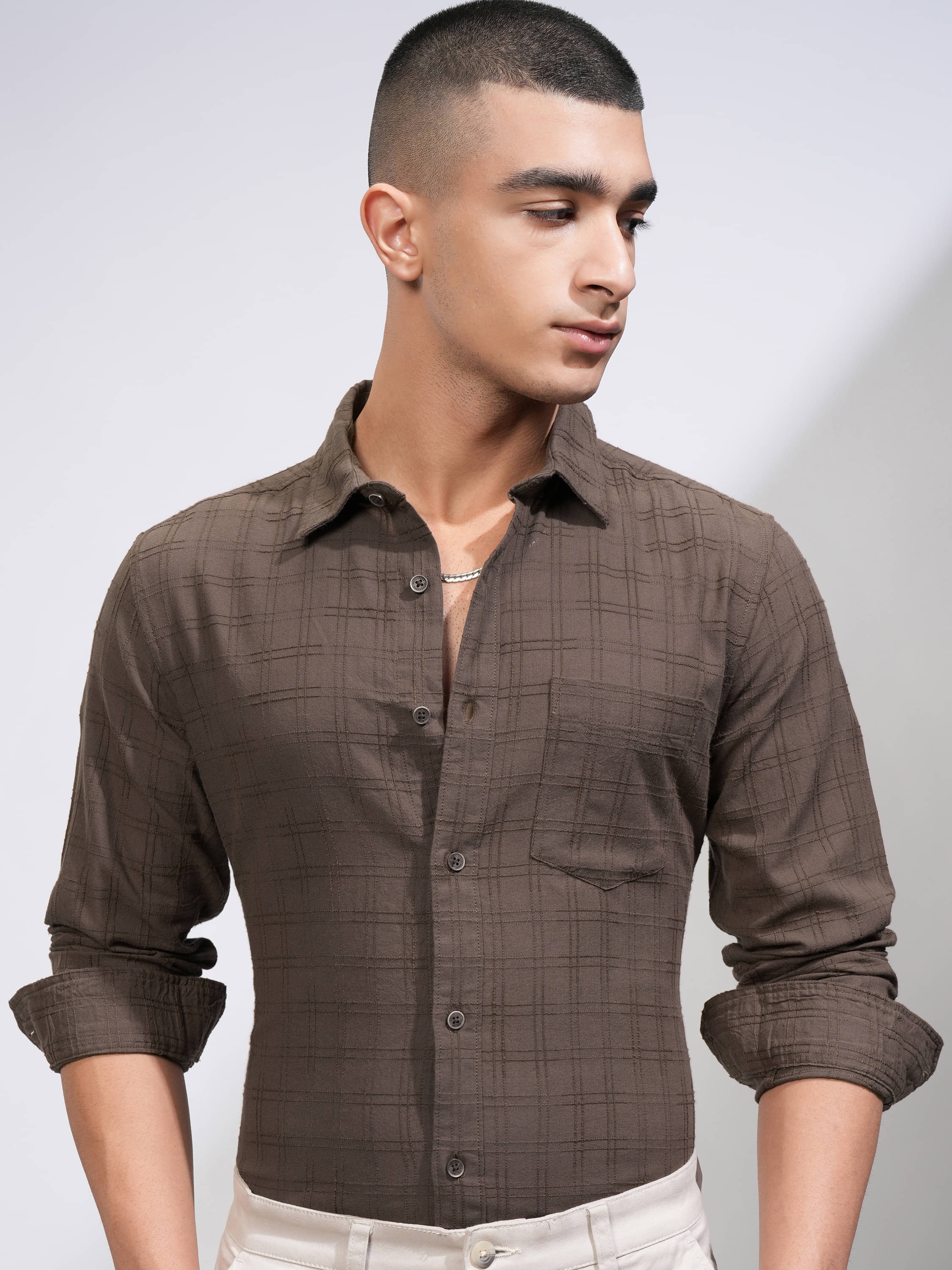 Highlander 100% Cotton Slim Fit Checks Full Sleeves Men's Casual Shirt - Brown ( Pack of 1 )     			Highlander 100% Cotton Slim Fit Checks Full Sleeves Men's Casual Shirt - Brown ( Pack of 1 )