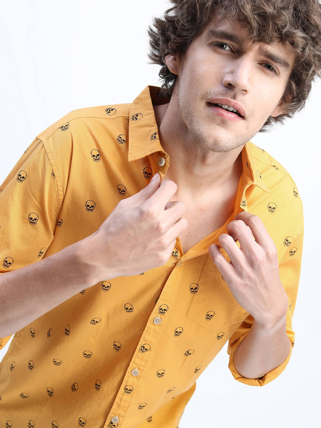 Highlander 100% Cotton Slim Fit Printed Full Sleeves Men's Casual Shirt - Yellow ( Pack of 1 ) Highlander 100% Cotton Slim Fit Printed Full Sleeves Men's Casual Shirt - Yellow ( Pack of 1 )