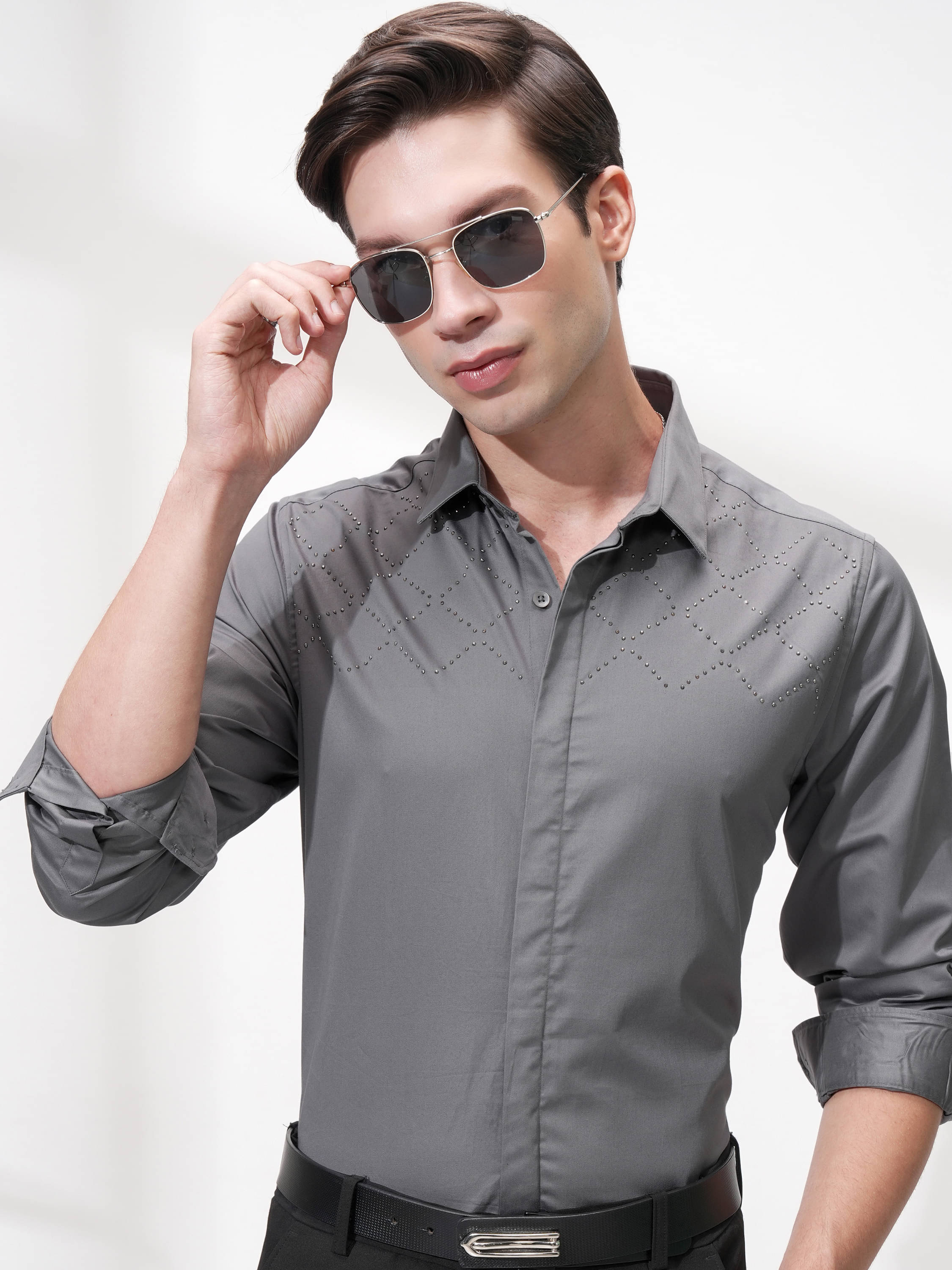 Highlander 100% Cotton Slim Fit Self Design Full Sleeves Men's Casual Shirt - Grey ( Pack of 1 ) Highlander 100% Cotton Slim Fit Self Design Full Sleeves Men's Casual Shirt - Grey ( Pack of 1 )
