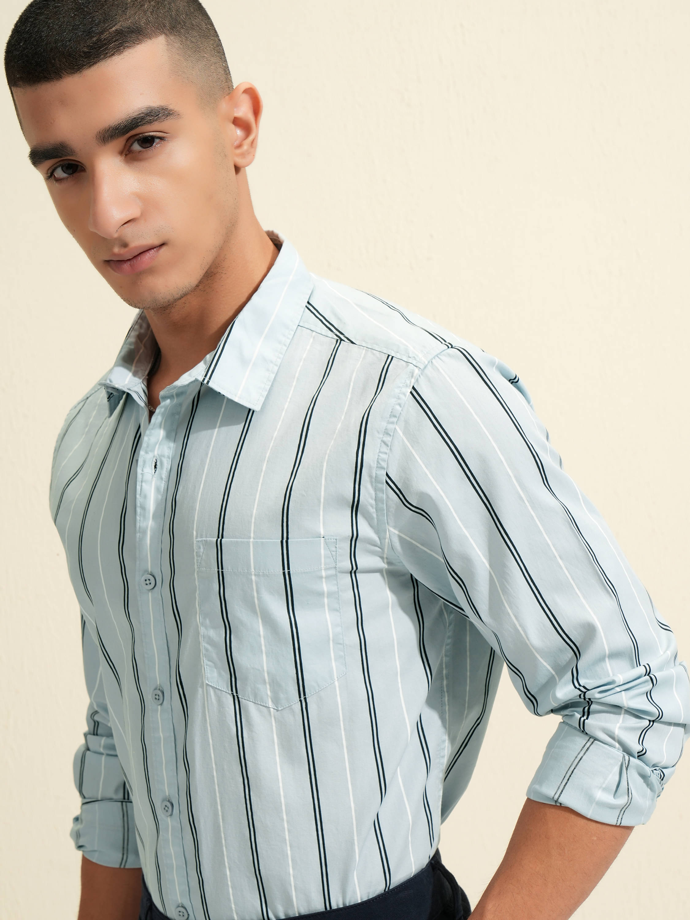     			Highlander 100% Cotton Slim Fit Striped Full Sleeves Men's Casual Shirt - Blue ( Pack of 1 )