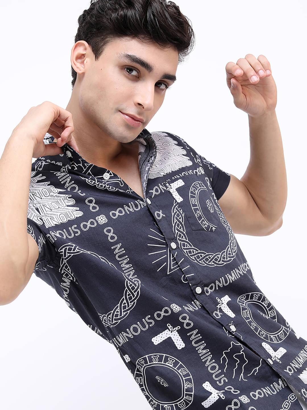 Highlander 100% Cotton Slim Fit Printed Half Sleeves Men's Casual Shirt - Multicolor ( Pack of 1 )     			Highlander 100% Cotton Slim Fit Printed Half Sleeves Men's Casual Shirt - Multicolor ( Pack of 1 )