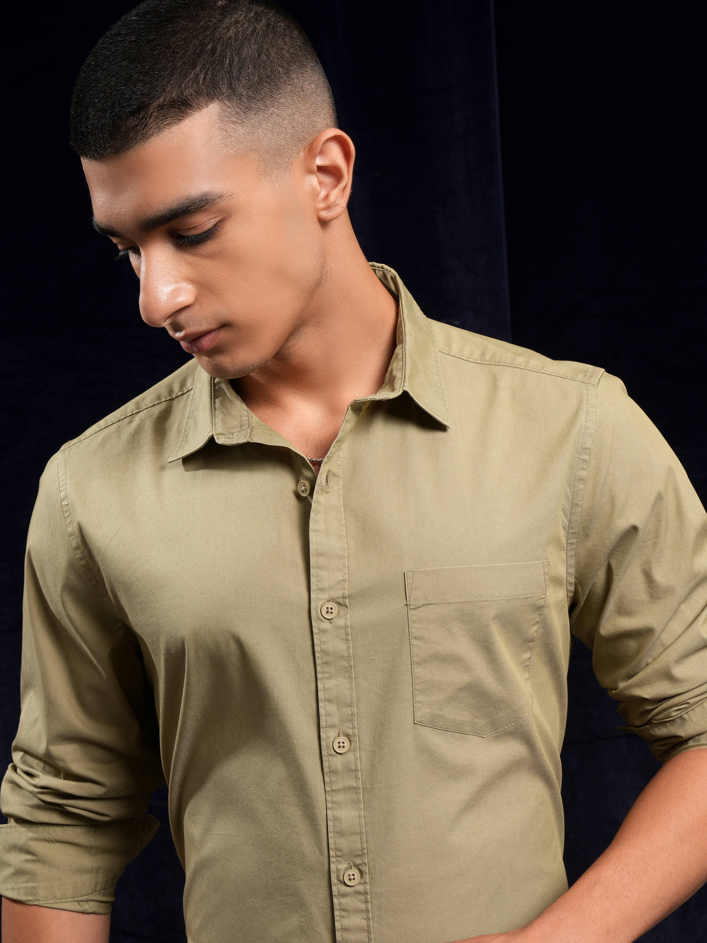     			Highlander Cotton Blend Regular Fit Solids Full Sleeves Men's Casual Shirt - Khaki ( Pack of 1 )