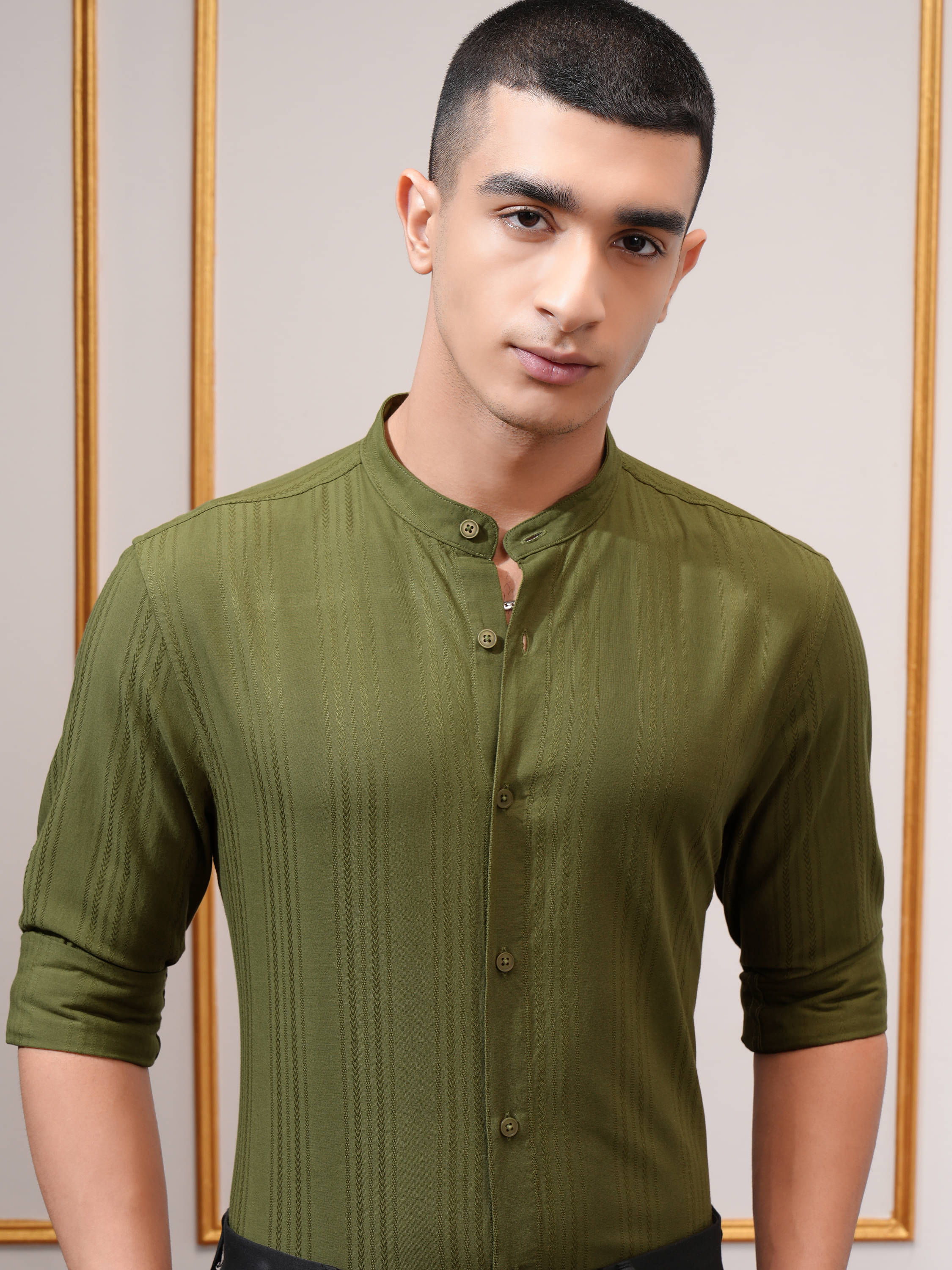 Highlander Cotton Blend Regular Fit Self Design Full Sleeves Men's Casual Shirt - Olive ( Pack of 1 ) Highlander Cotton Blend Regular Fit Self Design Full Sleeves Men's Casual Shirt - Olive ( Pack of 1 )
