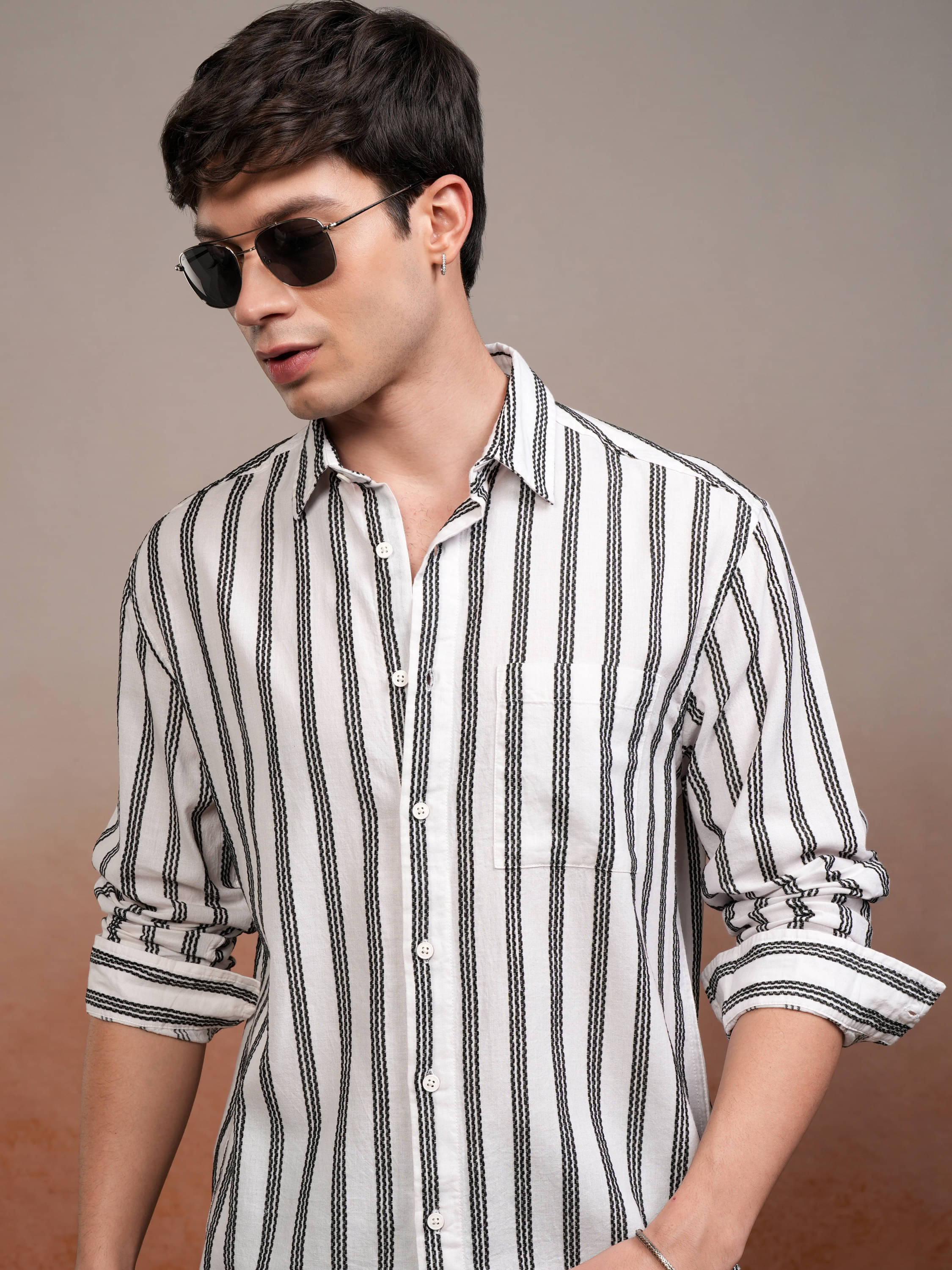     			Highlander Cotton Blend Relaxed Fit Striped Full Sleeves Men's Casual Shirt - Multicolor ( Pack of 1 )